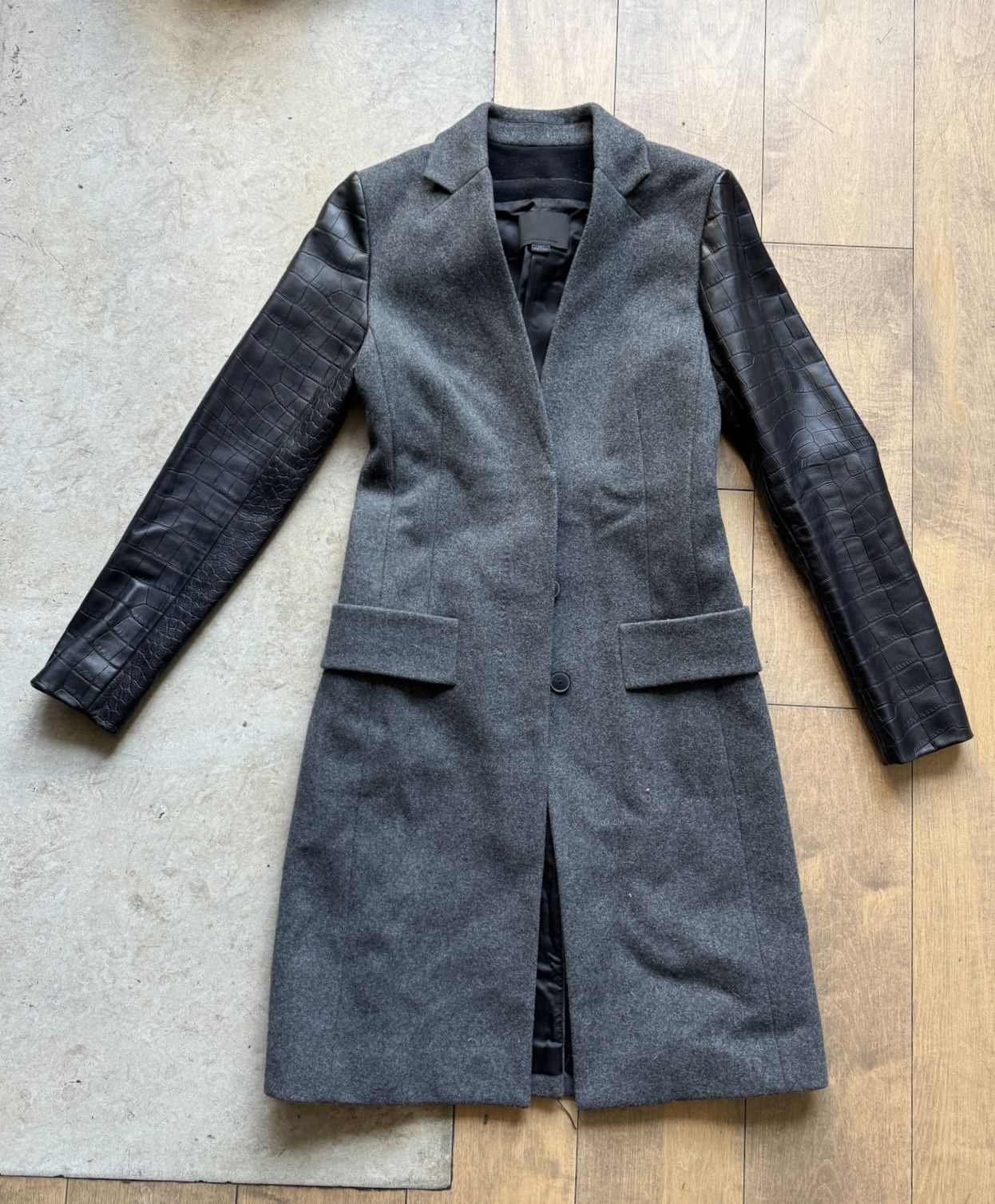 Alexander Wang Alexander Wang grey wool blend coat with croc sleeves Size XS / US 0-2 / IT 36-38 - 5 Thumbnail