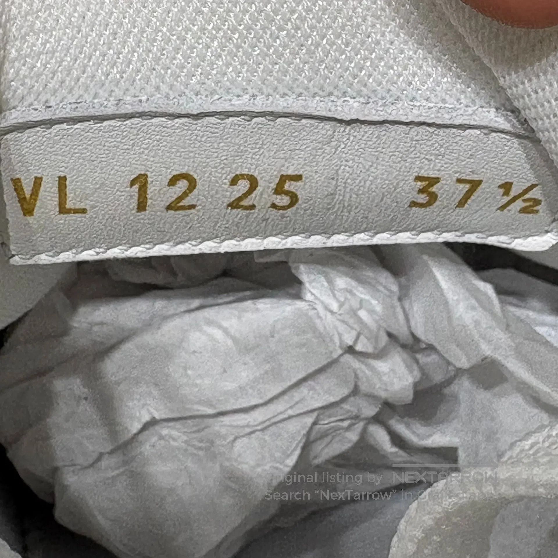 Louis Vuitton Louis Vuitton Trainer Gray and White Jeans shoes Size US 7 / IT 37 - 8 Thumbnail