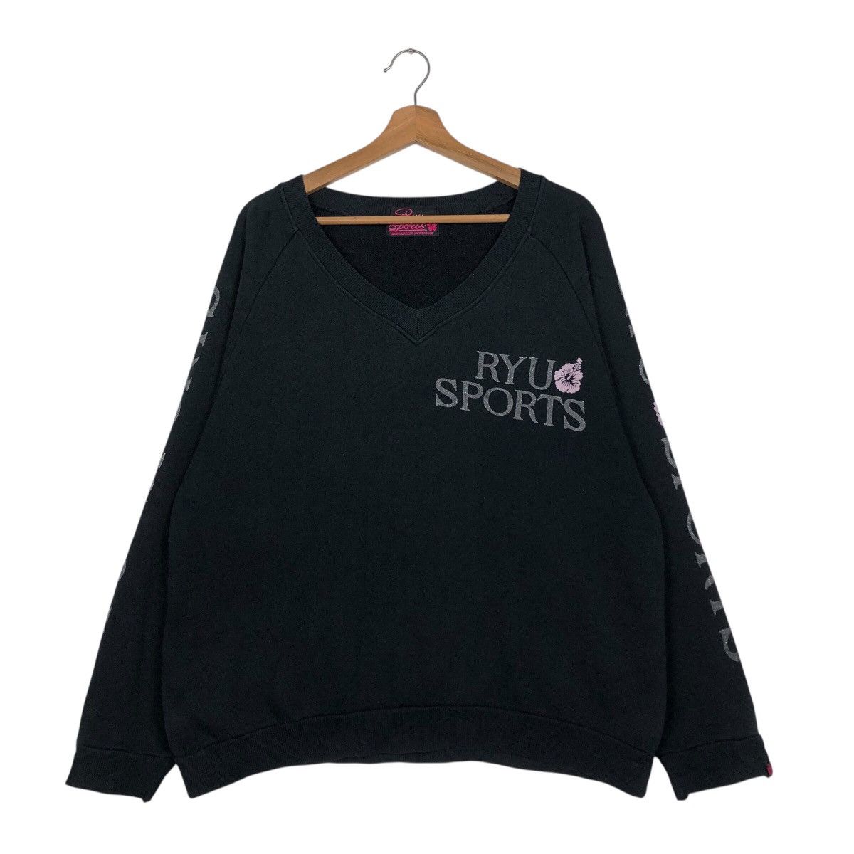 Japanese Brand RYU Sports Floral Crest V-Neck Sweat Obscure Japanese Label Size US M / EU 48-50 / 2 - 2 Thumbnail