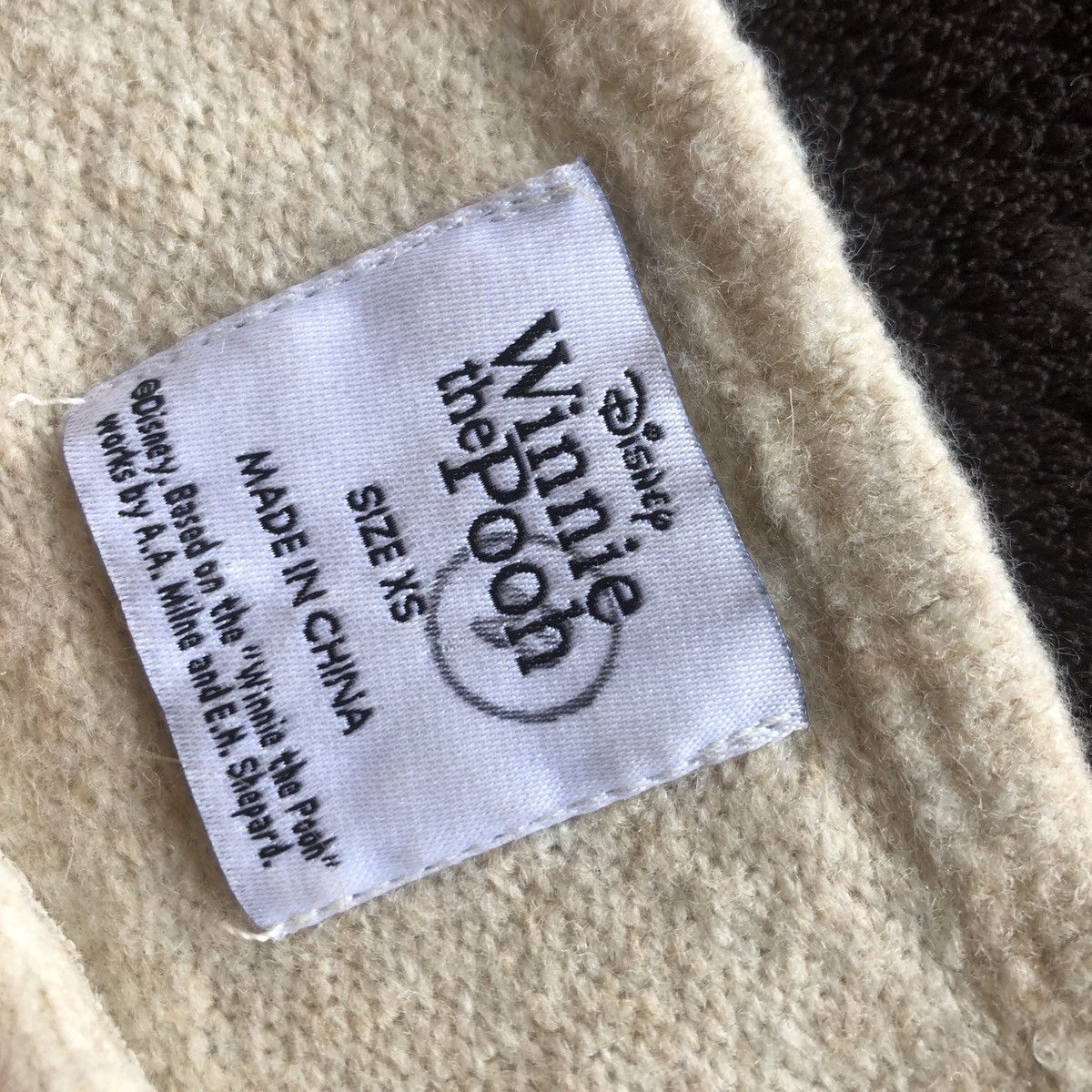 Disney Winnie the Pooh Size S / US 4 / IT 40 - 3 Thumbnail