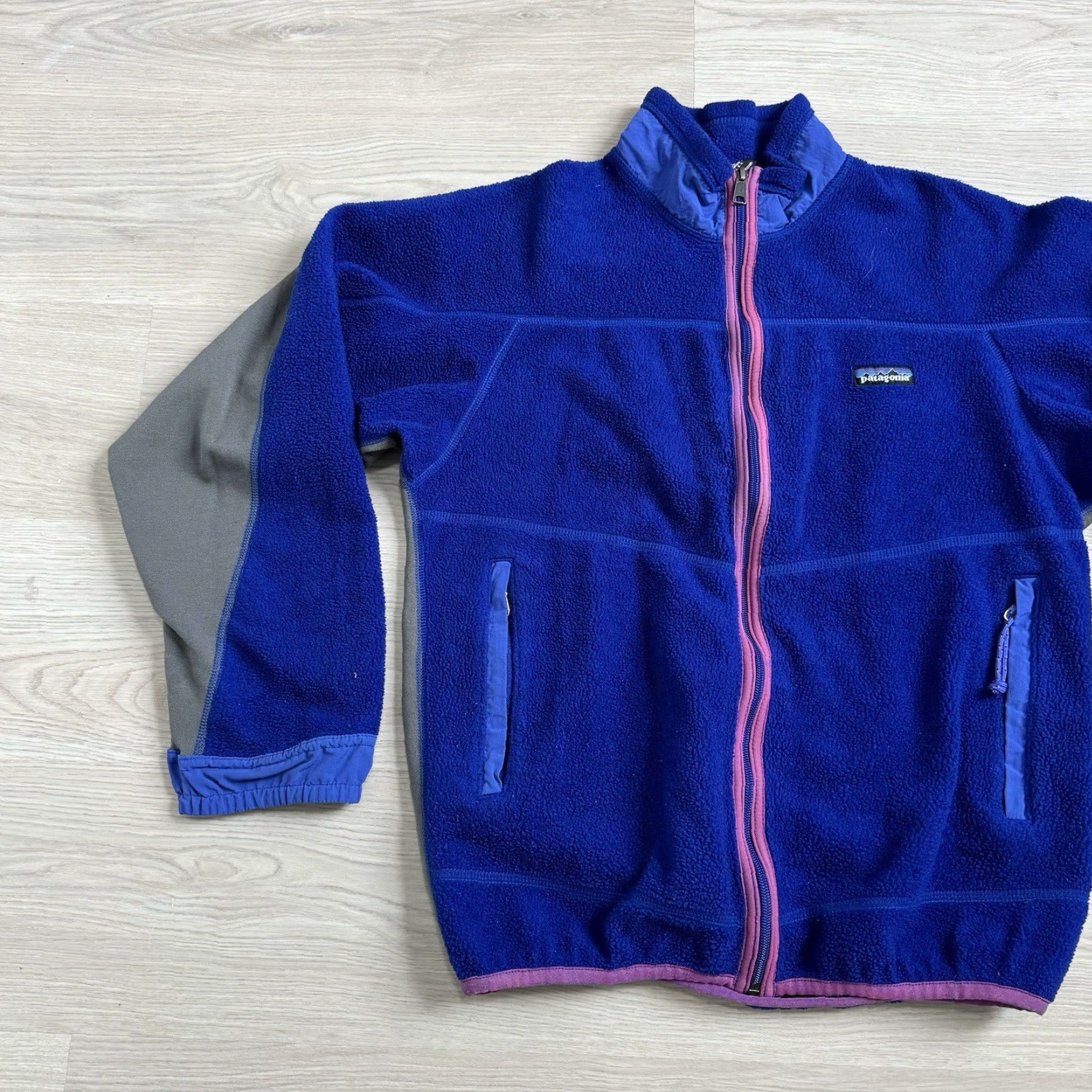 Patagonia VINTAGE Patagonia Deep Pile Blue Fleece Partial Eclipse Jacket USA Made Size M Jacket Mens 90s Retro Out… Size US M / EU 48-50 / 2 - 2 Thumbnail