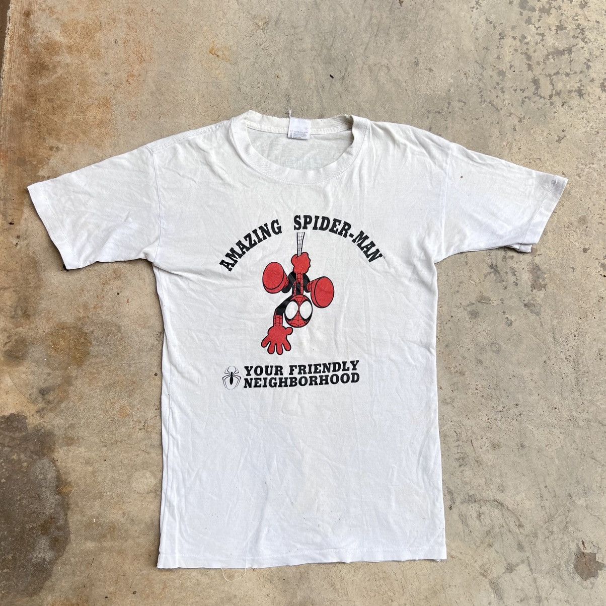 Anvil Vintage Thrashed Amazing Spiderman Tshirt Size US S / EU 44-46 / 1 - 1 Thumbnail