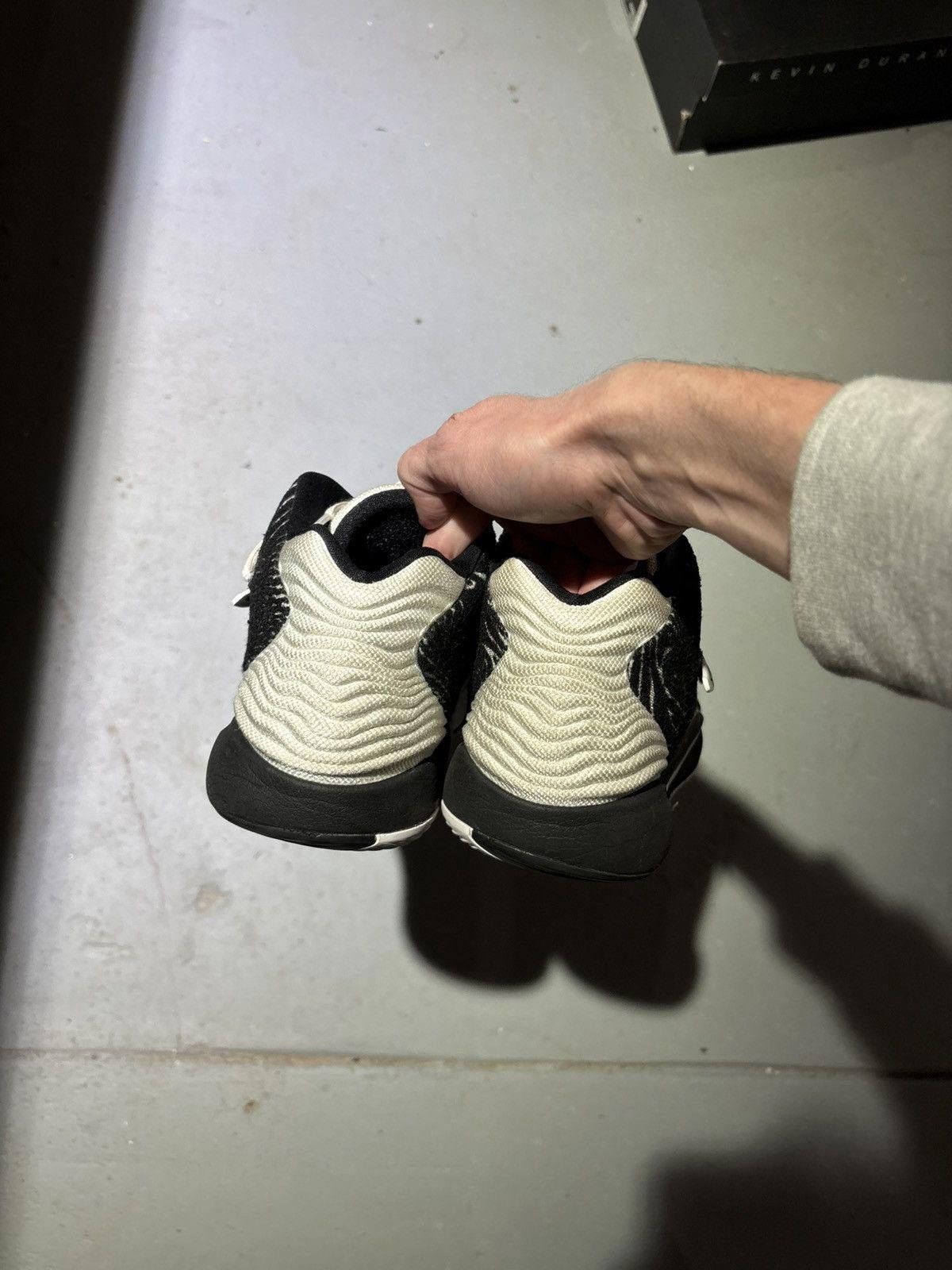 Nike Nike KD 14 TB Size US 9.5 / EU 42-43 - 9 Thumbnail