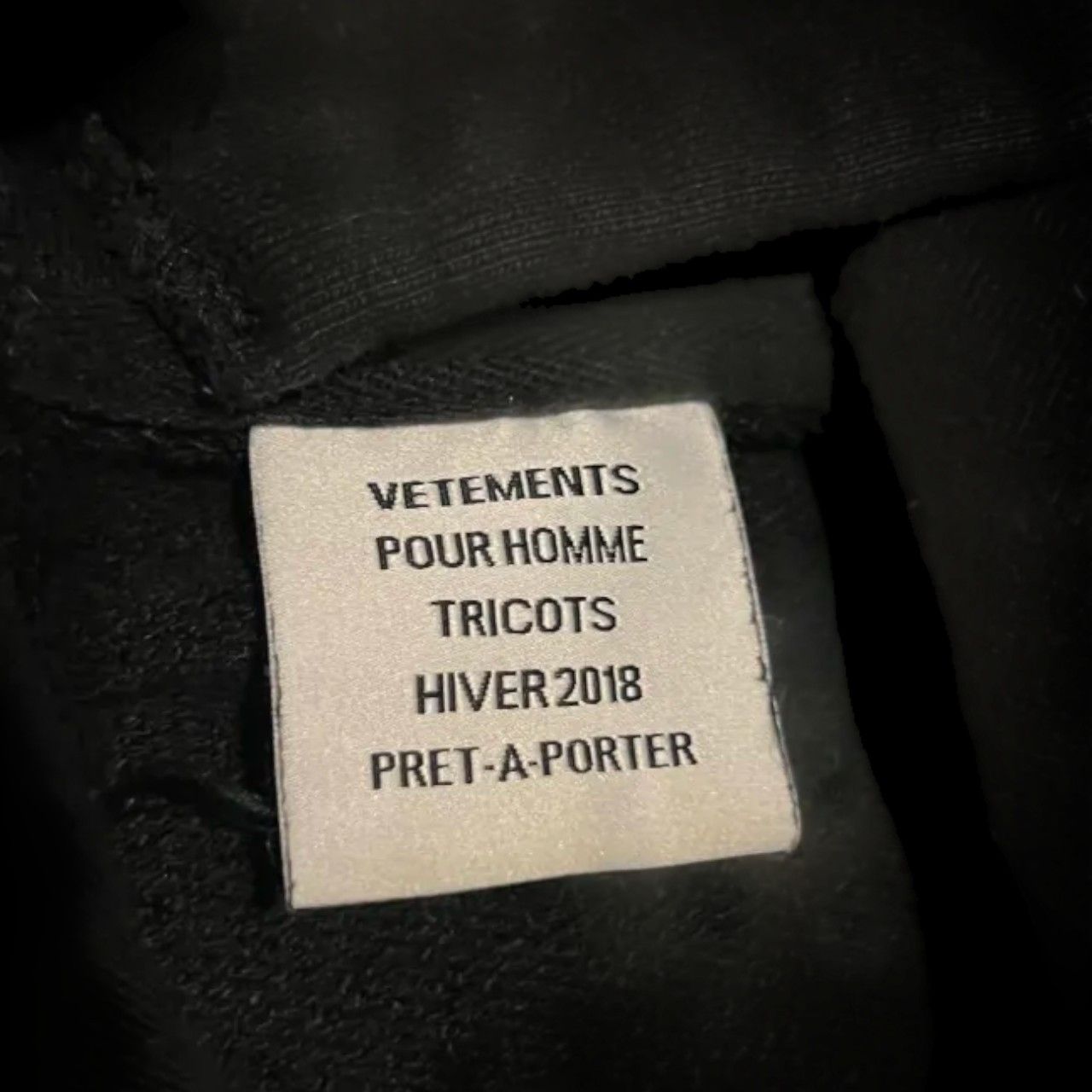 Vetements Vetements AW18 Reconstructed Hoodie Size US S / EU 44-46 / 1 - 4 Thumbnail