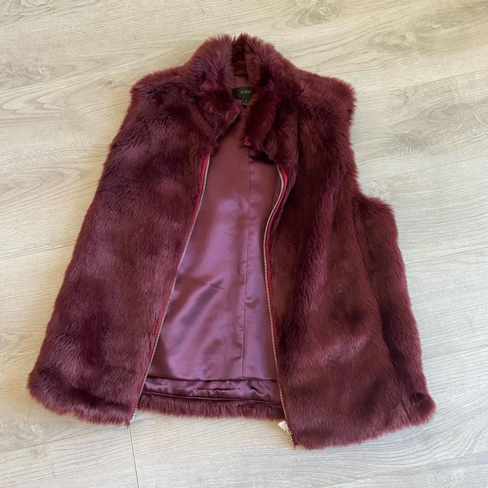 Designer J Crew Burgundy Faux Fur Vest Size S / US 4 / IT 40 - 1 Thumbnail