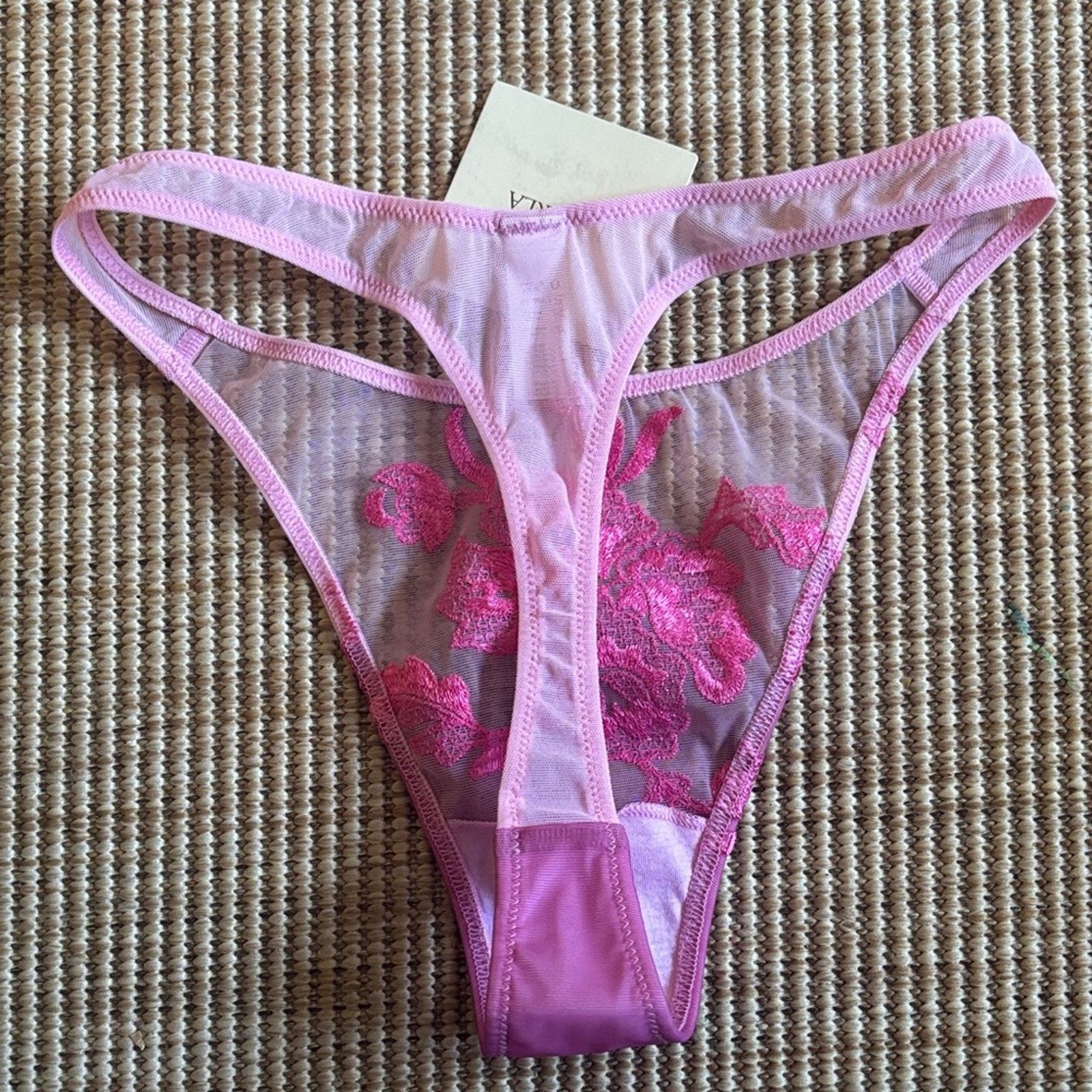 La Perla NWT La Perla Pink Floral Lace Panty Women's Size S Size ONE SIZE - 3 Thumbnail