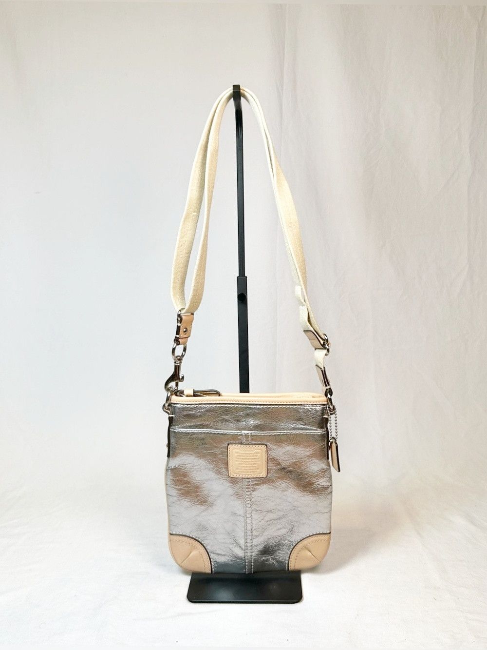 Coach Coach Metallic Silver Leather Swingpack East Crossbody Bag Size ONE SIZE - 8 Thumbnail