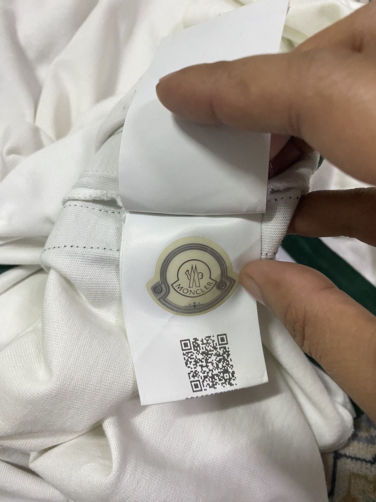 Moncler Moncler tee green stripe Size US M / EU 48-50 / 2 - 11 Thumbnail