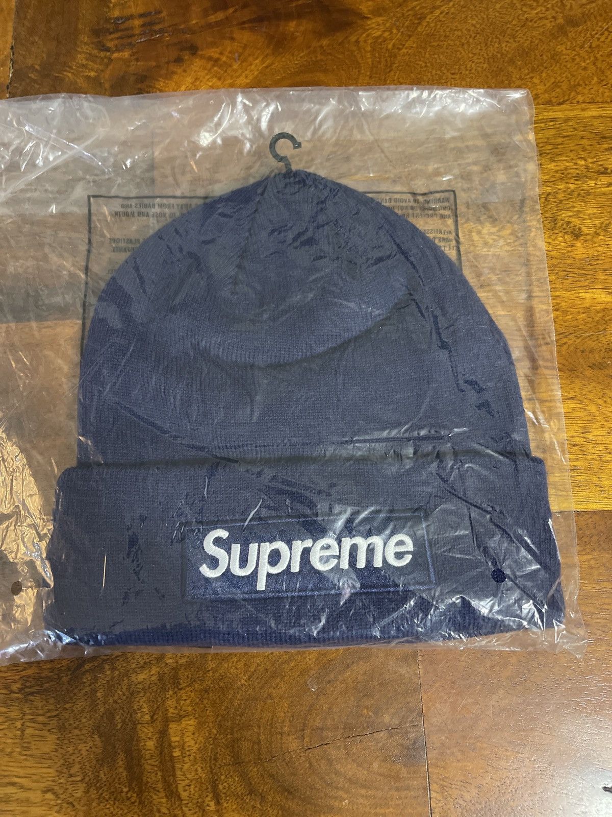 New Era × Supreme Supreme x New Era Navy Arc Logo Beanie