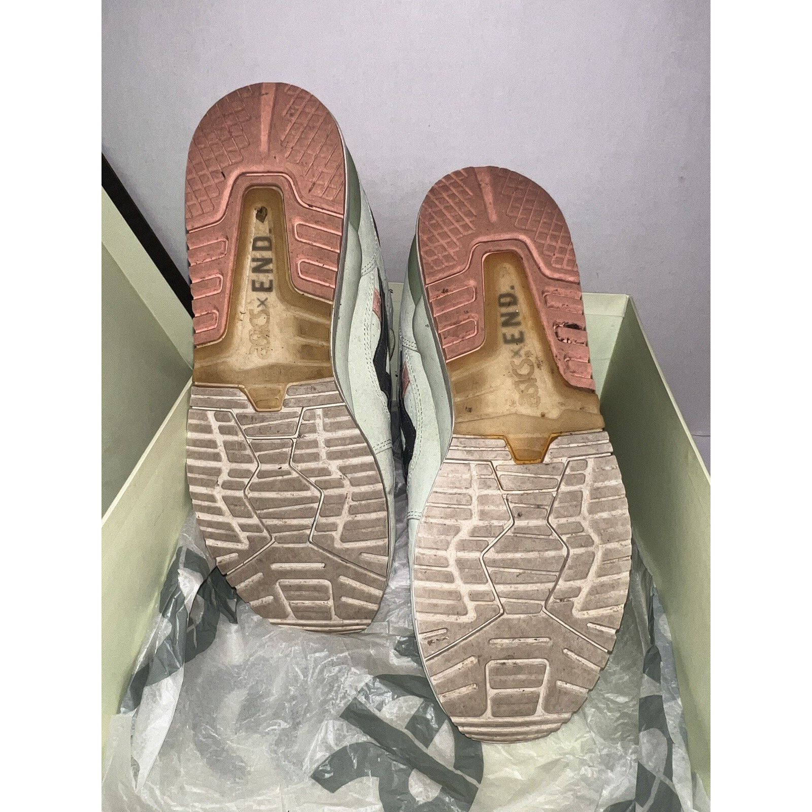 Asics Size 9.5 - ASICS GEL-Lyte III x END Wasabi 2018 Complete Size US 9.5 / EU 42-43 - 8 Thumbnail
