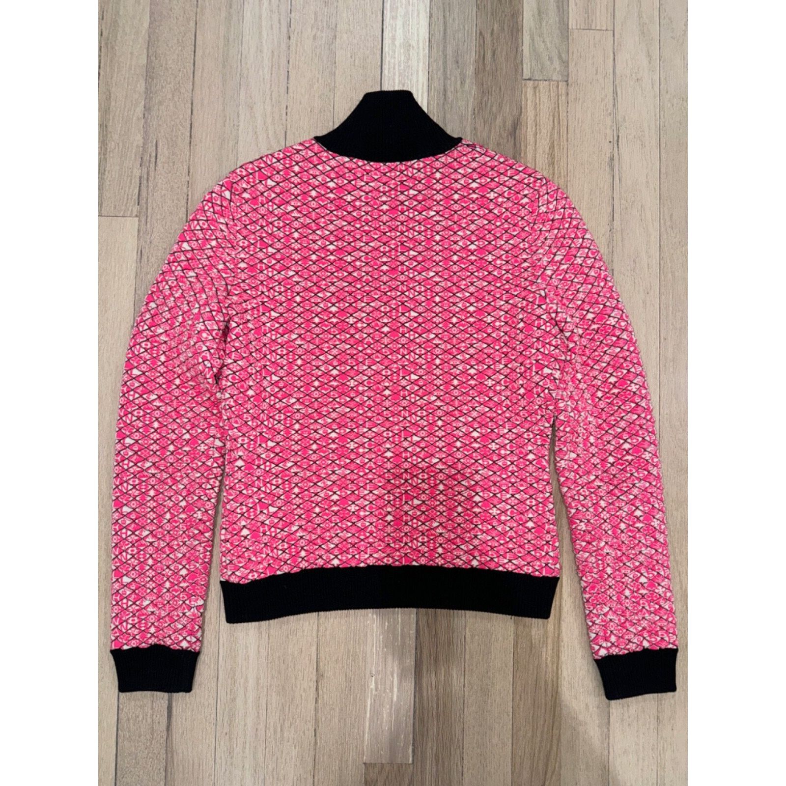Chanel Chanel 19B Coco Neige Ski Pink Quilted Black Logo Wool Size XS / US 0-2 / IT 36-38 - 15 Thumbnail