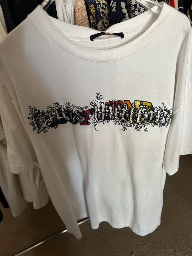 Louis Vuitton Louis Vuitton Wizard of Oz Short Sleeves Size US XL / EU 56 / 4 - 1 Thumbnail