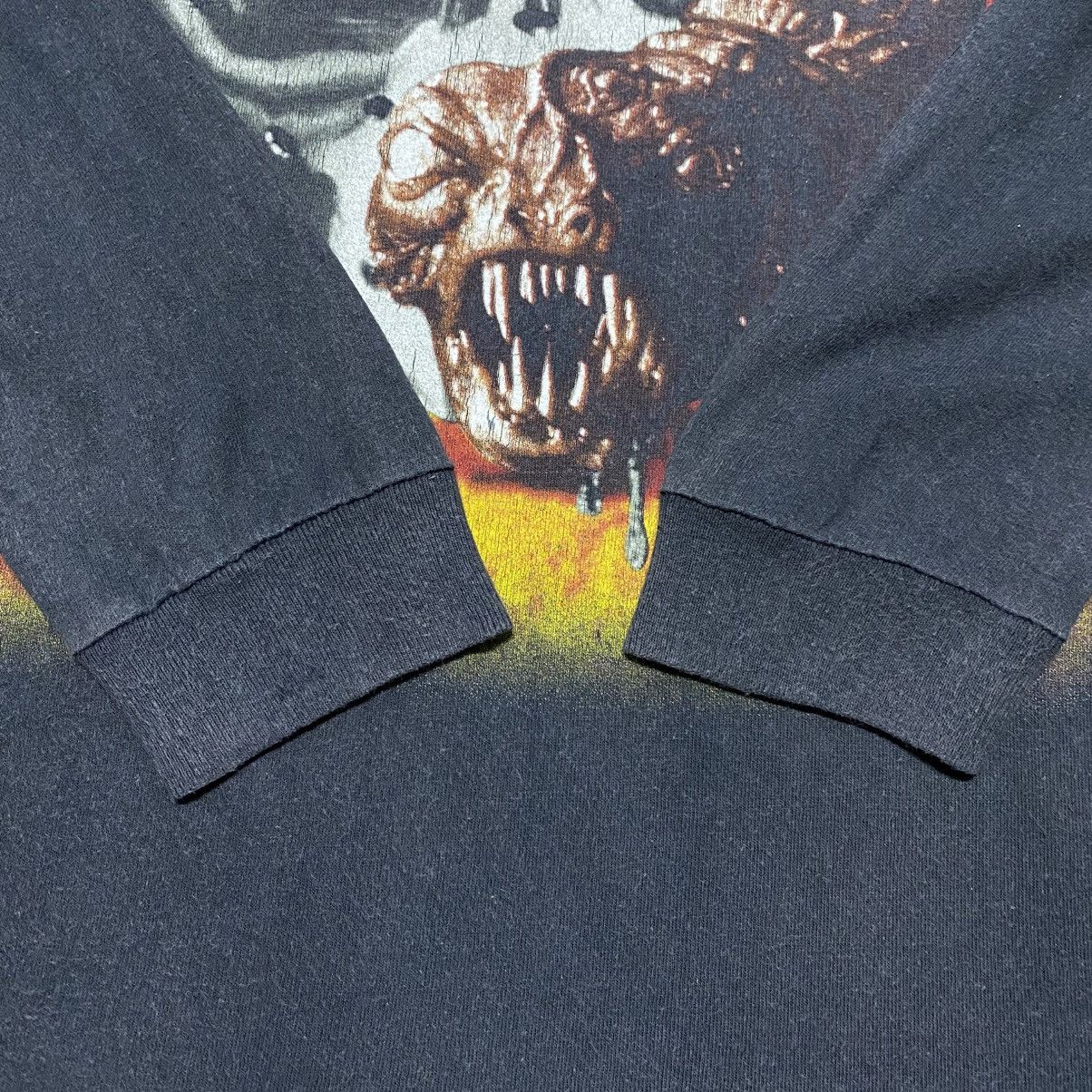 Expert Horror × Vintage Rare‼️🔥Vintage Rare 90's Jason Goes To Hell T-Shirt Size US M / EU 48-50 / 2 - 10 Thumbnail