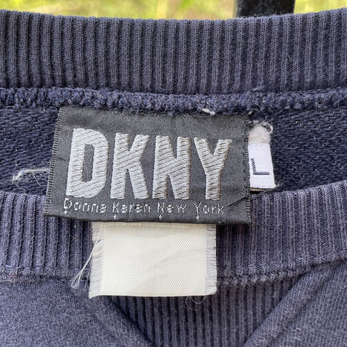 DKNY 🔥VIntage 90s DKNY NYC Big Logo Crewneck Jumper Sweatshirts Size US M / EU 48-50 / 2 - 9 Thumbnail