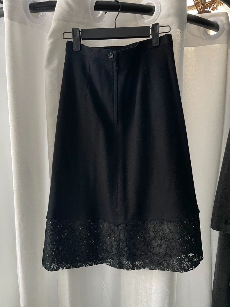 Comme des Garcons Comme des Garcons size s Vintage wool black hem lace skirt Size 24" / US 00 / IT 34 - 1 Thumbnail