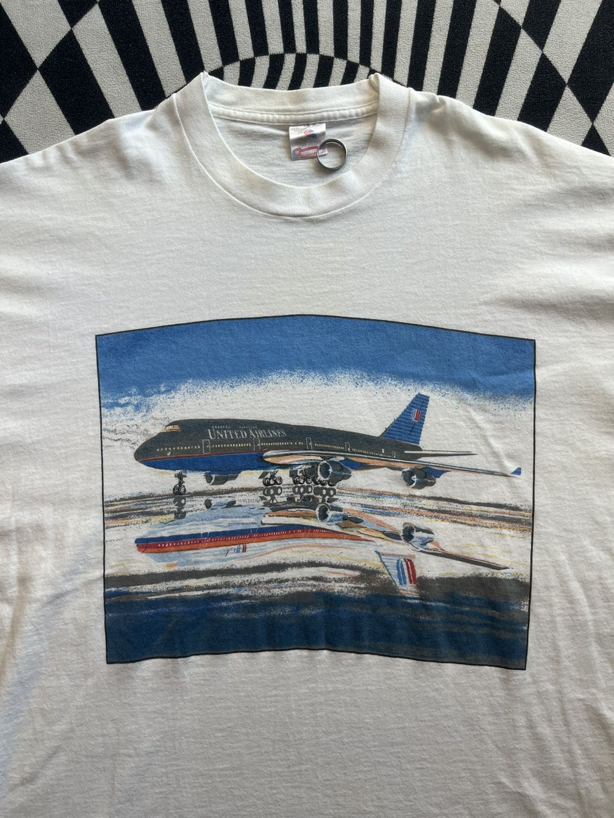 Vintage Vintage UNITED AIRLINES Flight Artwork 90’s Tshirt Size US XXL / EU 58 / 5 - 5 Thumbnail