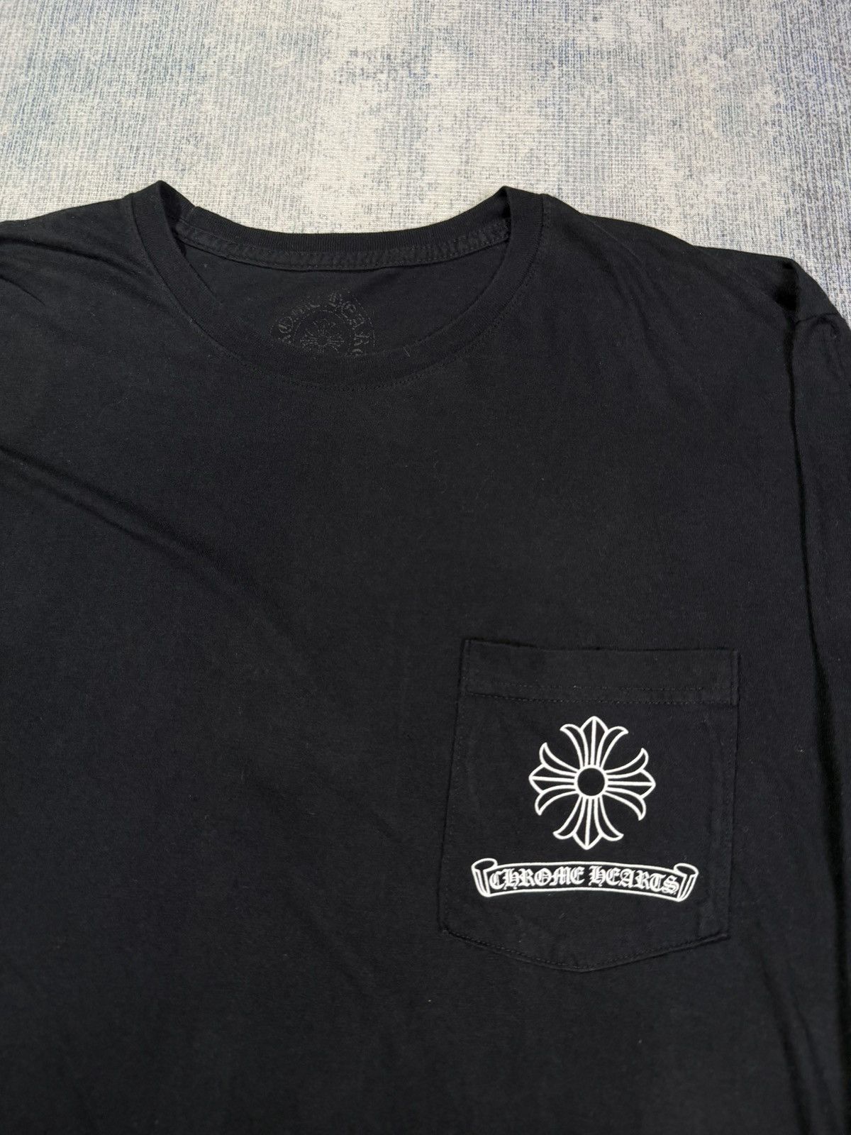 Chrome Hearts Shoulder Script Tonal Dagger Size US XL / EU 56 / 4 - 9 Thumbnail