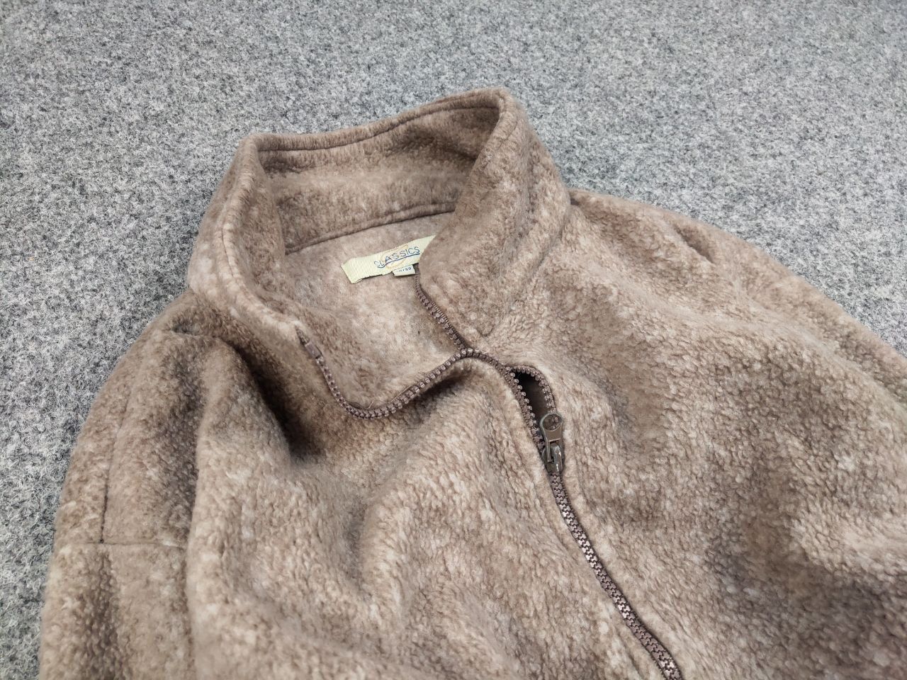 Japanese Brand Vintage 90's Fleece Zip Jacket Over Art Brown Wolf Hype Size US M / EU 48-50 / 2 - 11 Thumbnail