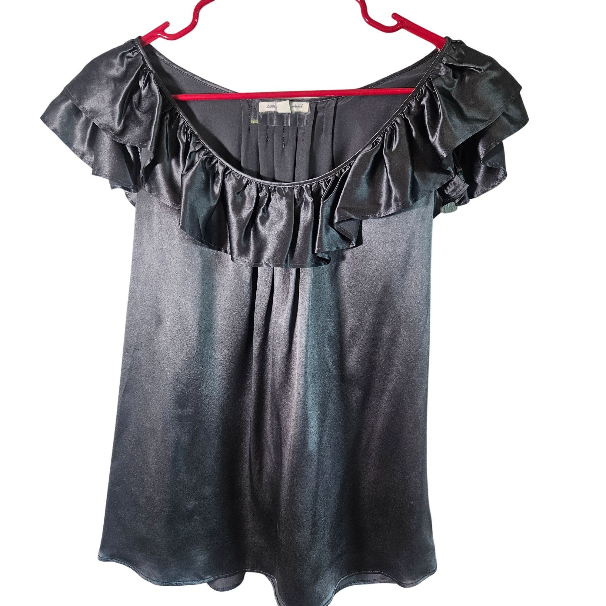 7 For All Mankind 7 For All Mankind Woman Silk off shoulder Top Small Ruffle D Size S / US 4 / IT 40 - 1 Thumbnail