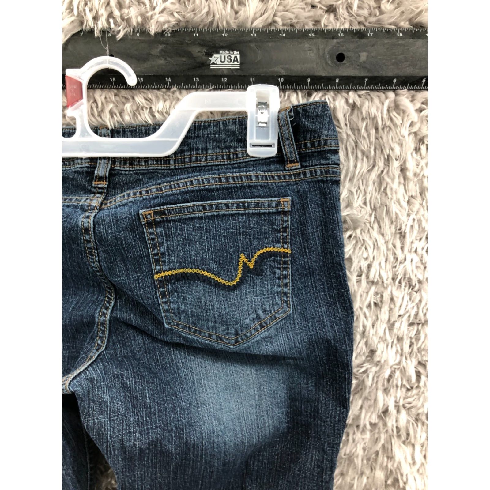 Denime SO Jeans Flare Jeans Size 11 Juniors Mid Rise Dark Wash Blue Denim Women Jeans 5-Pocket Design Belt Loops Zip Button Logo Zipper Size 32" / US 10 / IT 46 - 6 Thumbnail