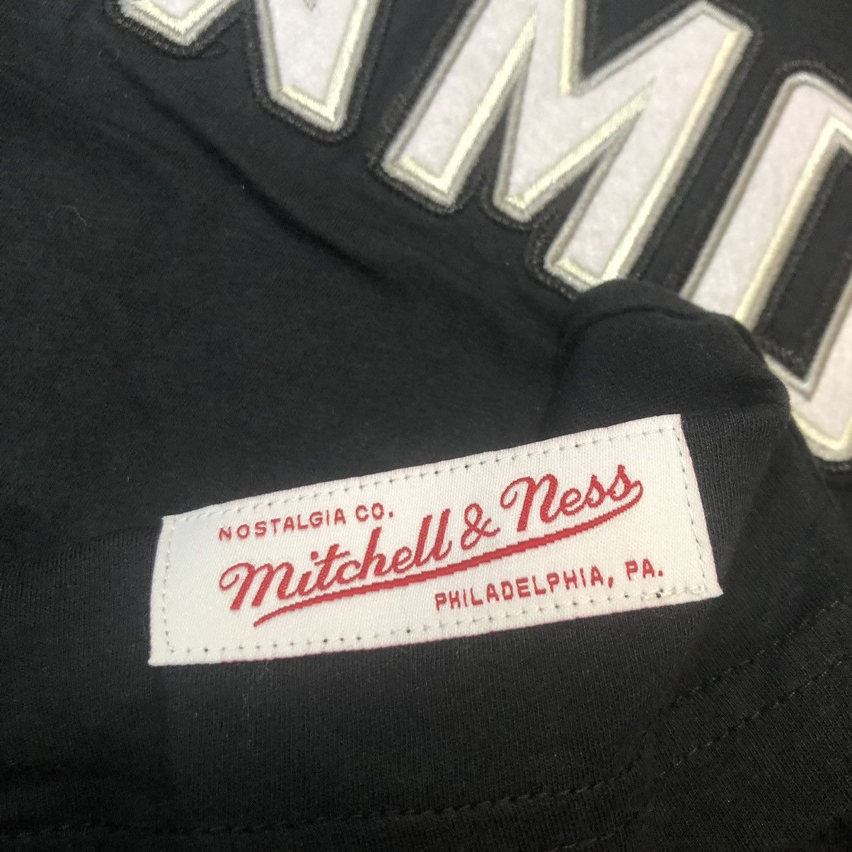 Mitchell & Ness Houston Dynamo FC Mitchell & Ness Tee Size US XL / EU 56 / 4 - 5 Thumbnail