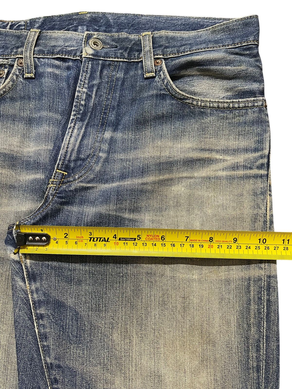 Uniqlo Vintage Japan Uniqlo Mud Wash Whiskers Distress Loose Jeans Size US 32 / EU 48 - 15 Thumbnail