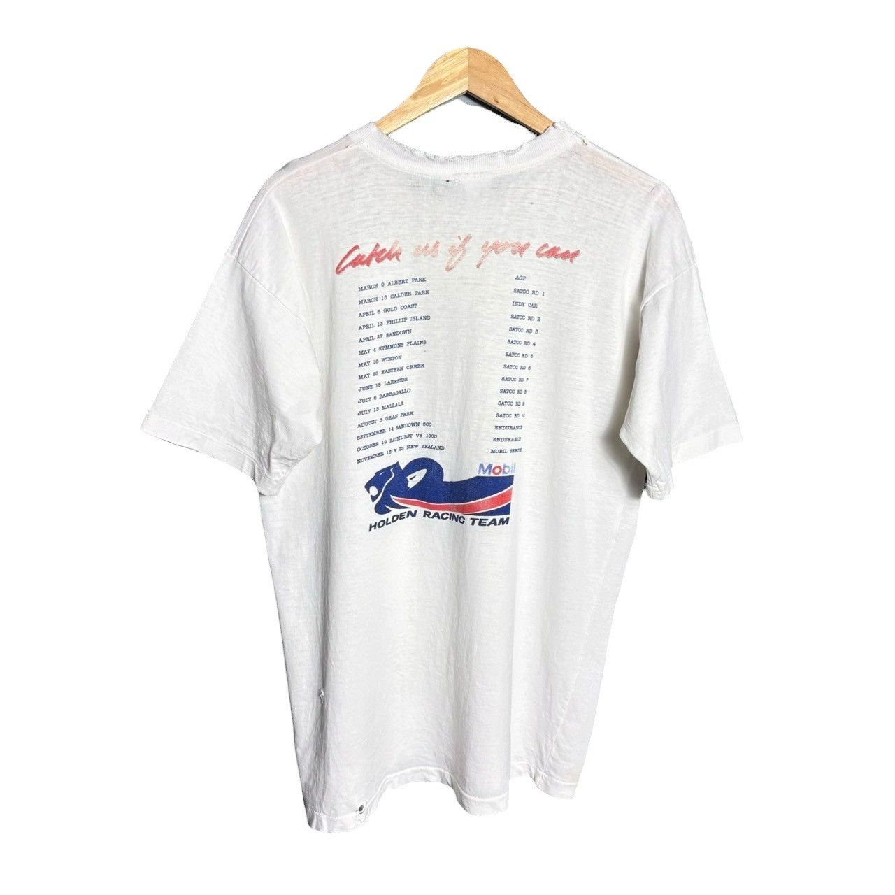 Vintage Vintage 90s Mobile Racing Car Holden Graphic Distressed Tee Size US L / EU 52-54 / 3 - 2 Thumbnail