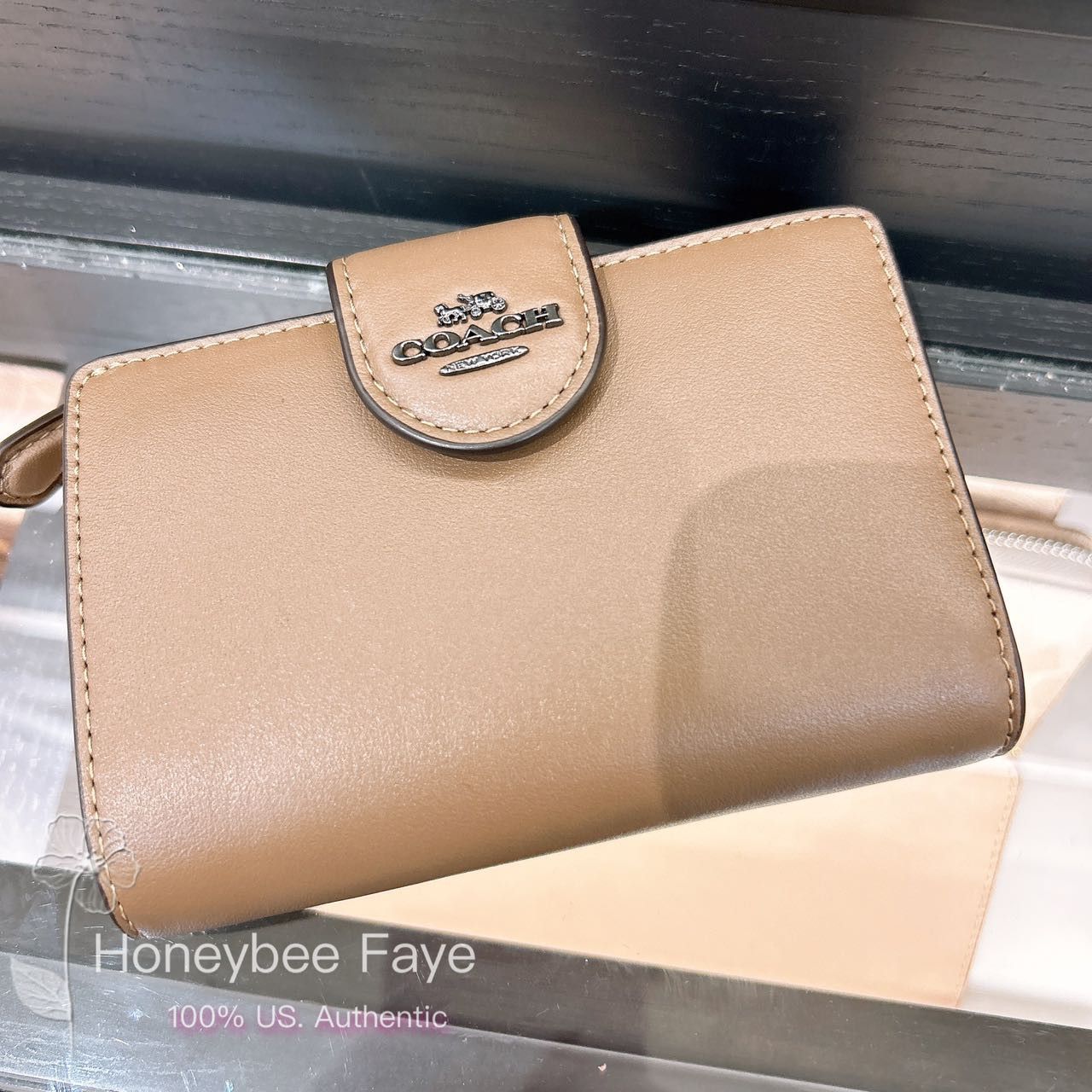 Coach Medium Corner Zip Wallet CR791 Size ONE SIZE - 3 Thumbnail