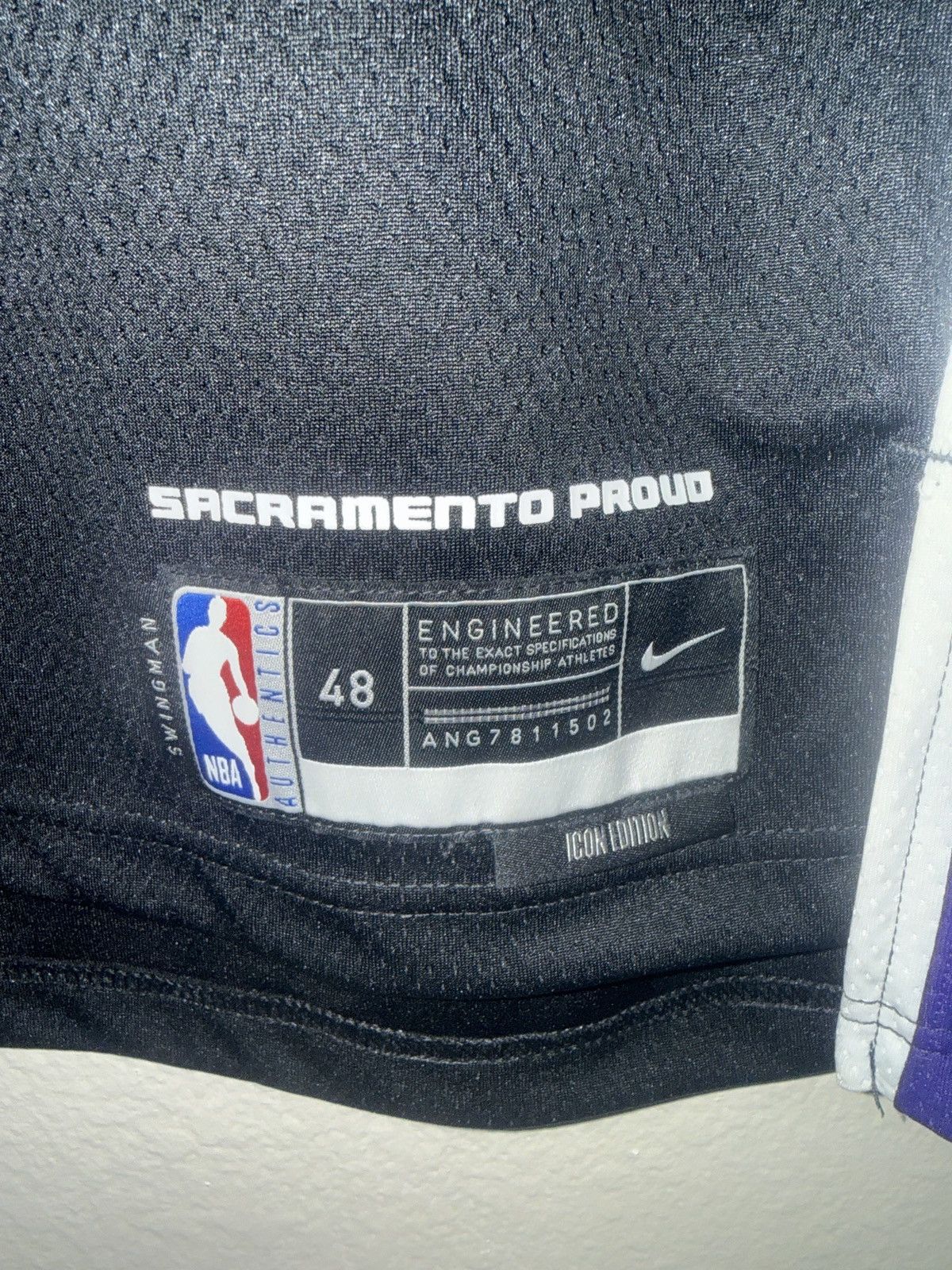 NBA Dearon Fox Sacramento Kings Jersey Size US L / EU 52-54 / 3 - 3 Thumbnail