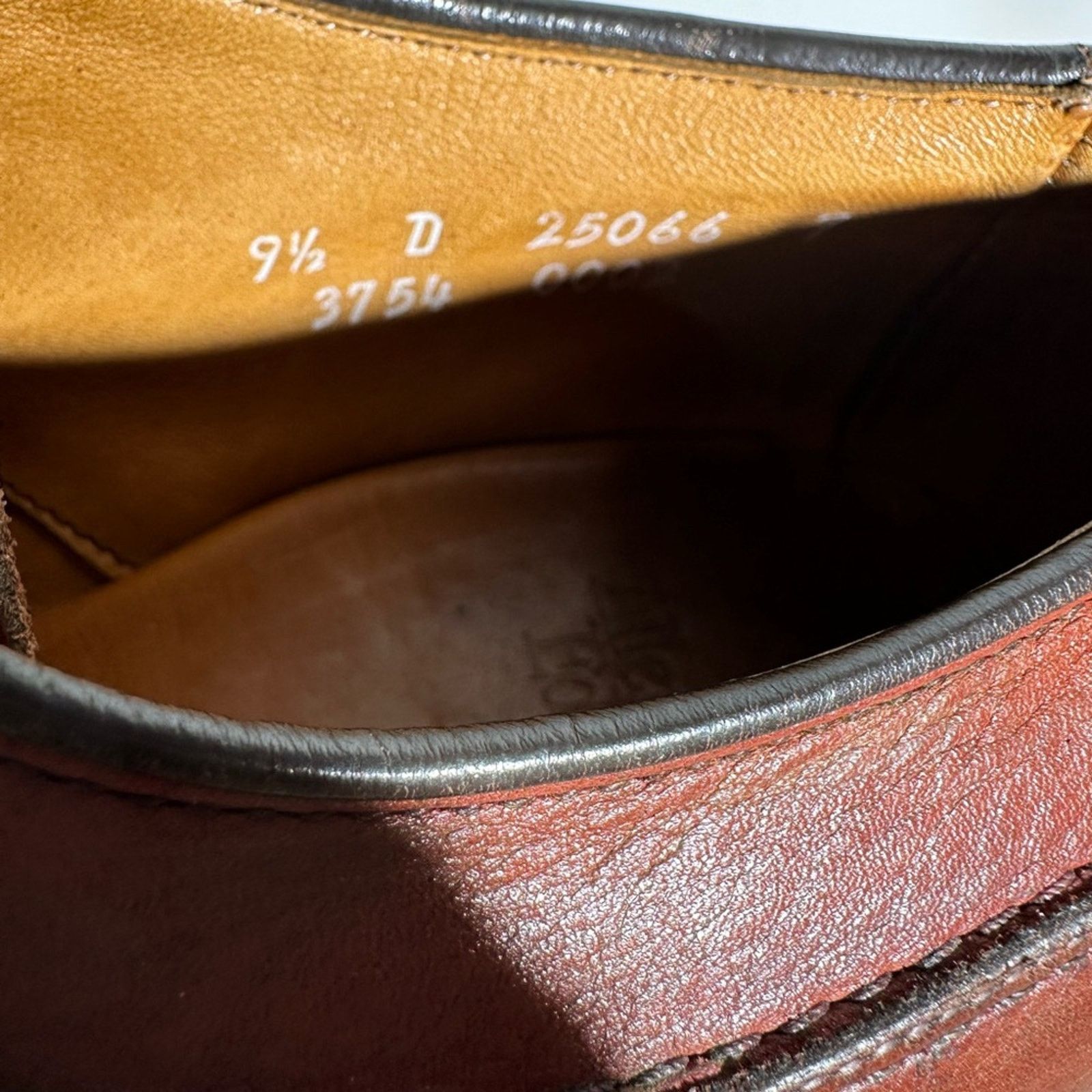 Allen Edmonds Allen Edmonds Stockbridge 3753 Split Toe Blucher Dress Shoes Size US 9.5 / EU 42-43 - 10 Thumbnail