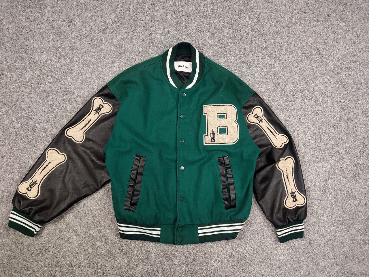 Japanese Brand Vintage Bones Japan Skeleton Letterman Varsity Bomber Jacket Size US S / EU 44-46 / 1 - 13 Thumbnail