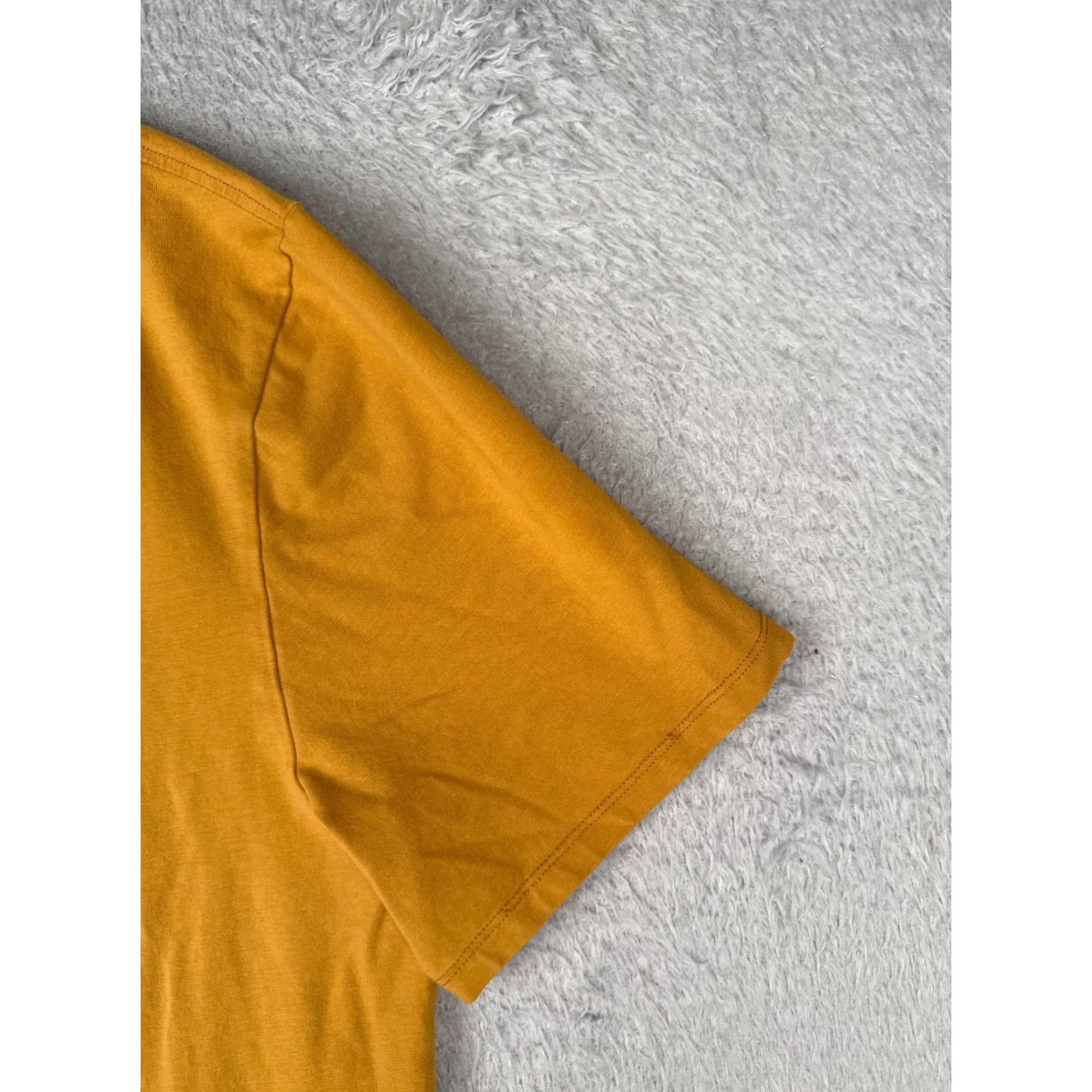 Tommy Hilfiger Tommy Hilfiger Shirt Adult XL Yellow Crew Neck 100% Cotton Blend Logo T-Shirt Men Size US XL / EU 56 / 4 - 2 Thumbnail