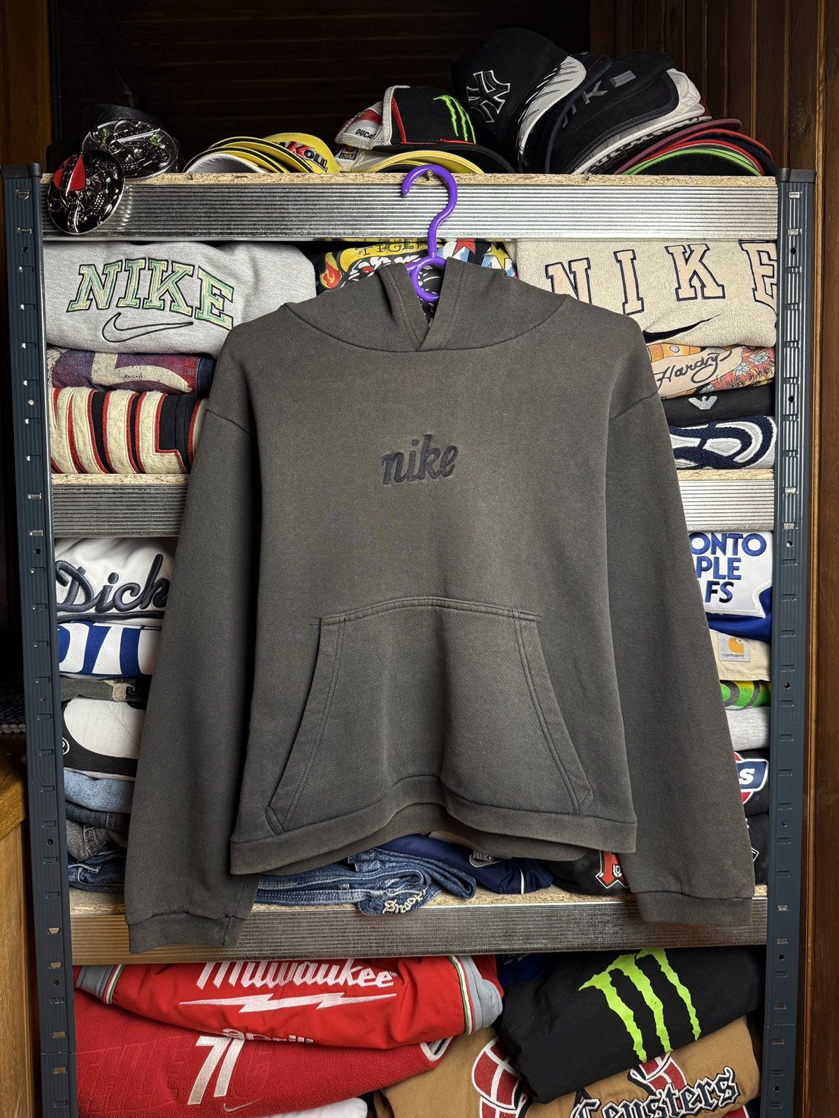 Nike × Vintage Vintage Nike Athletics Established 1971 Crewneck Size XS / US 0-2 / IT 36-38 - 1 Thumbnail