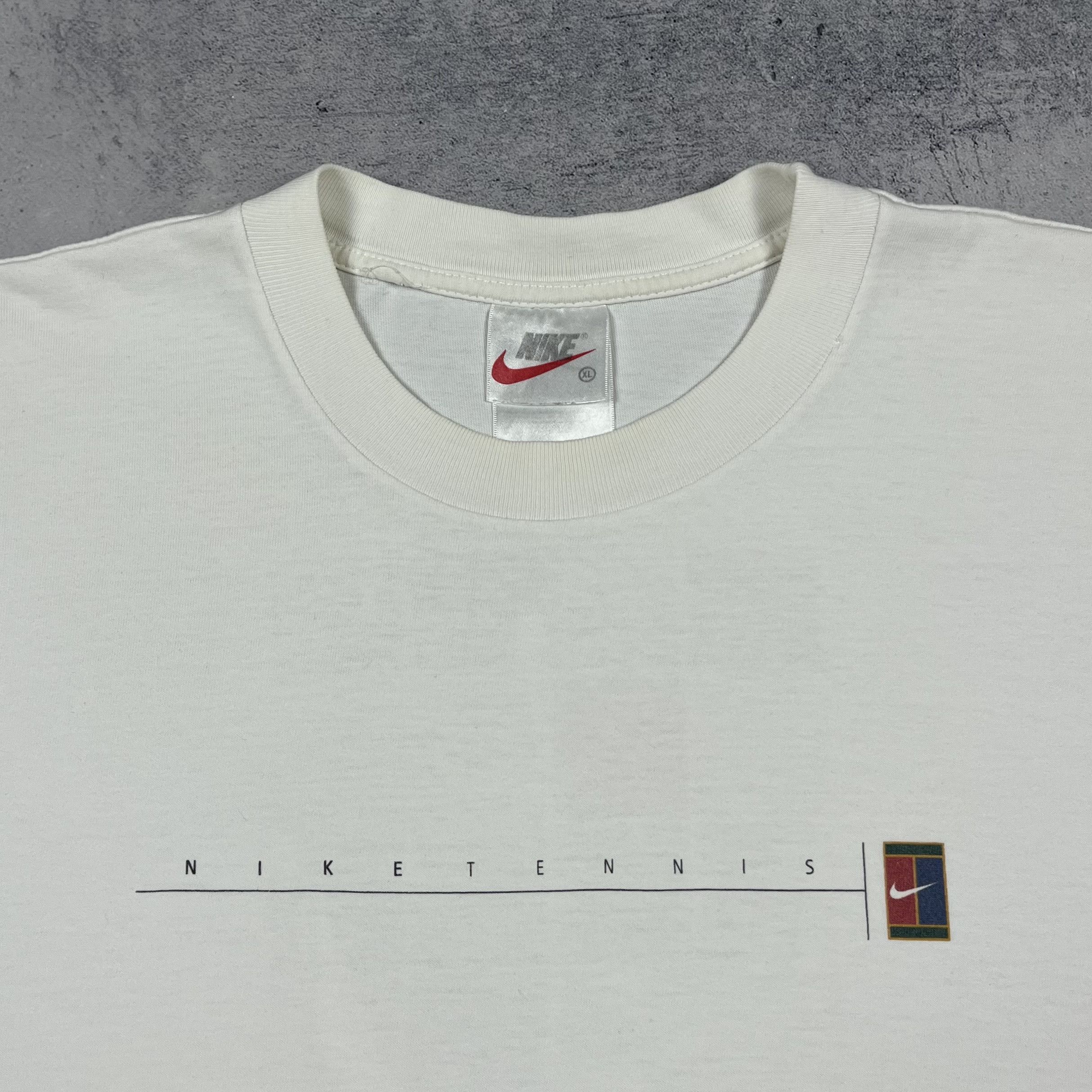 Nike Vintage Nike Challenge Court Big Logo T Shirt 90’s Size US XL / EU 56 / 4 - 17 Thumbnail