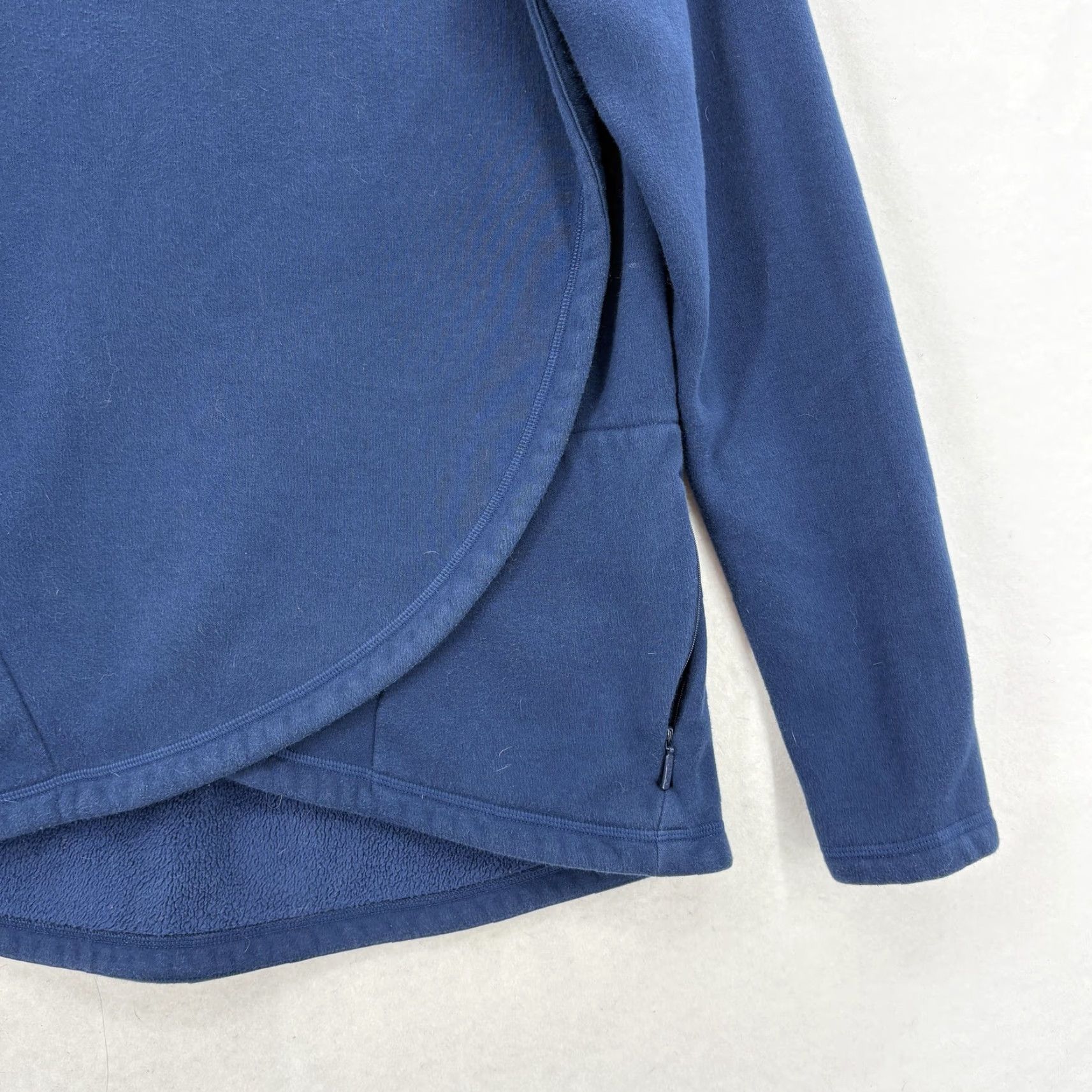 Athleta Athleta Cozy Karma Pullover Sweatshirt Womens M Blue Fleece Zip Hem Pocket Mock Neck Raglan Sleeve Winter Casual Size M / US 6-8 / IT 42-44 - 3 Thumbnail