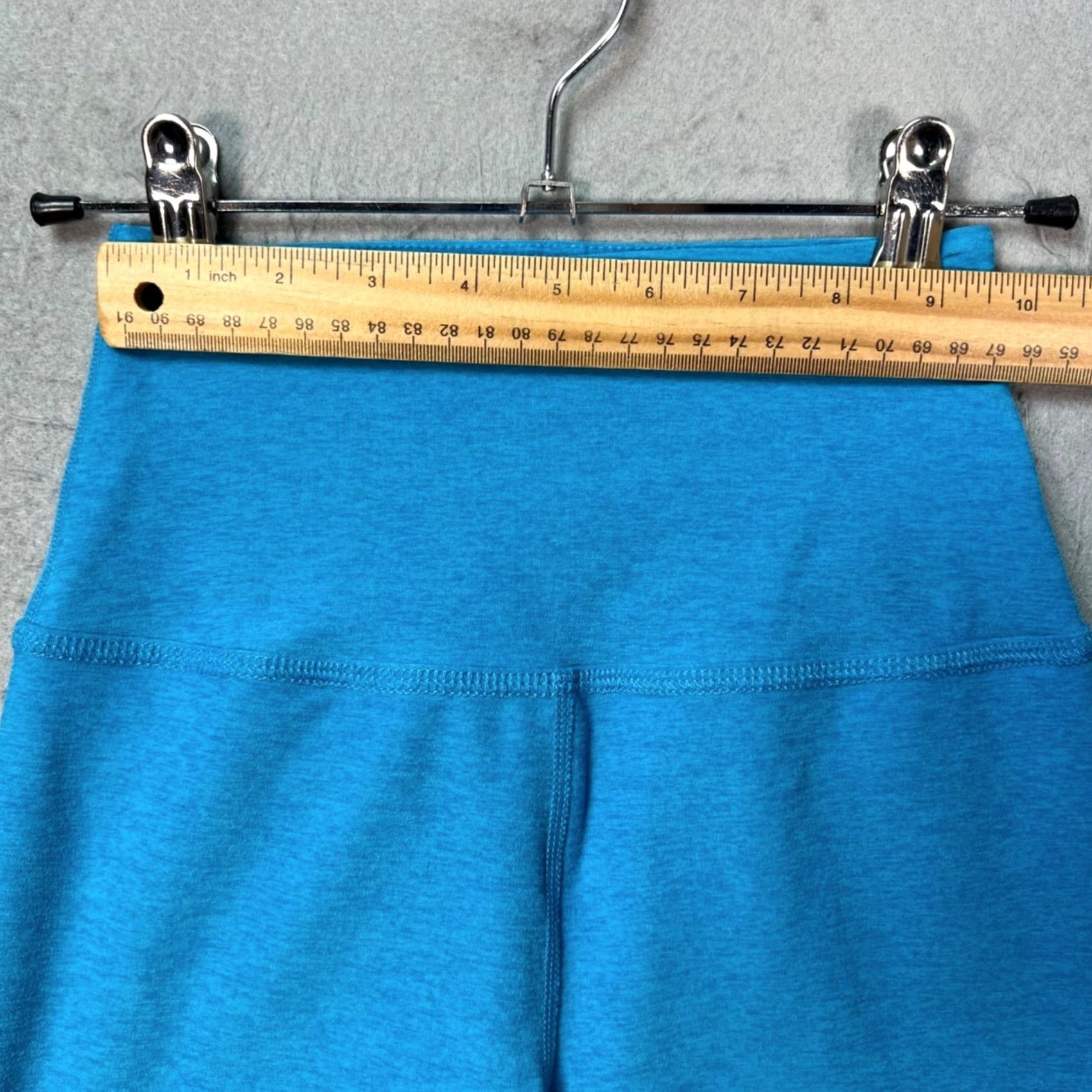 Beyond Yoga Beyond Yoga Womens XS Teal High-Waisted Biker Shorts Athletic Gym Activewear ShorTS Teal Womens XS Biker Shorts Athletic Gym? Size 26" / US 2 / IT 38 - 4 Thumbnail