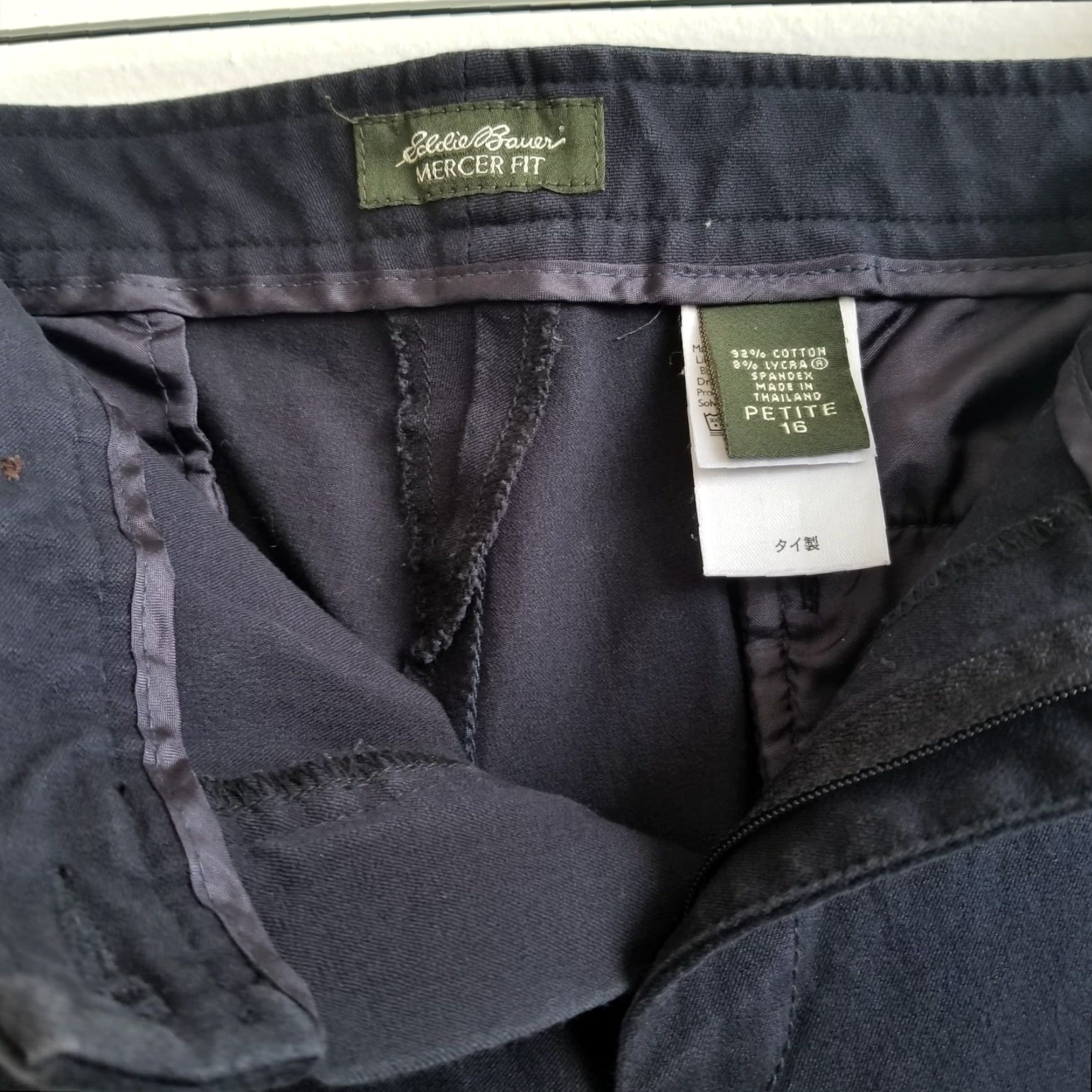 Eddie Bauer VINTAGE Eddie Bauer Mercer Fit Women's Navy Blue Slack Career Pants Size 16 Petite Size 38" / US 16 / IT 52 - 5 Thumbnail