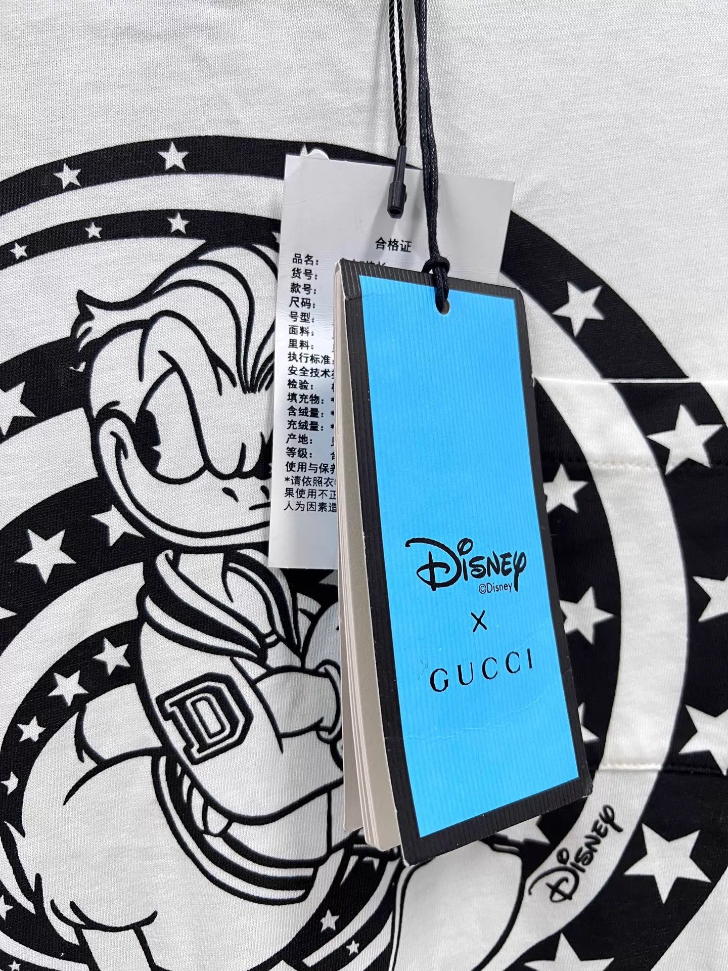 Gucci Gucci x Disney Donald Duck White Short Tee XS new with tags Size XS / US 0-2 / IT 36-38 - 3 Thumbnail