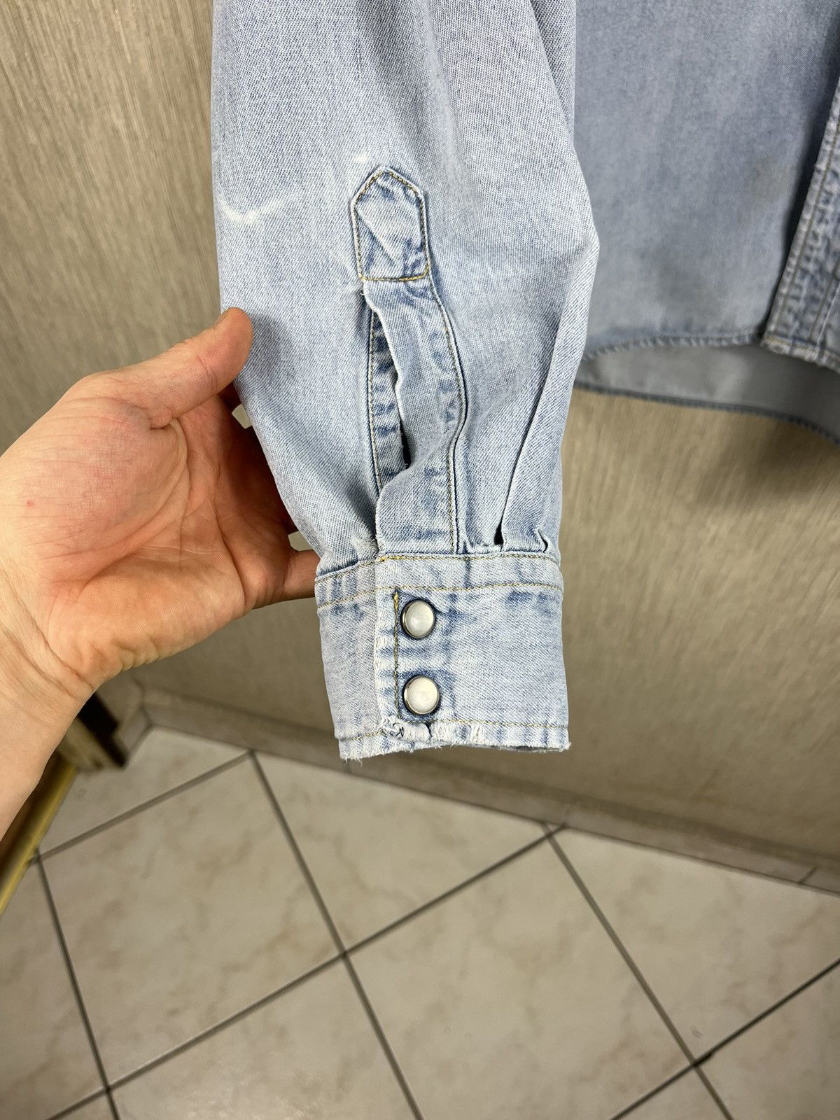 Lee × Vintage Vintage Lee Riders distressed denim thrashed cowboy shirt Size US L / EU 52-54 / 3 - 13 Thumbnail