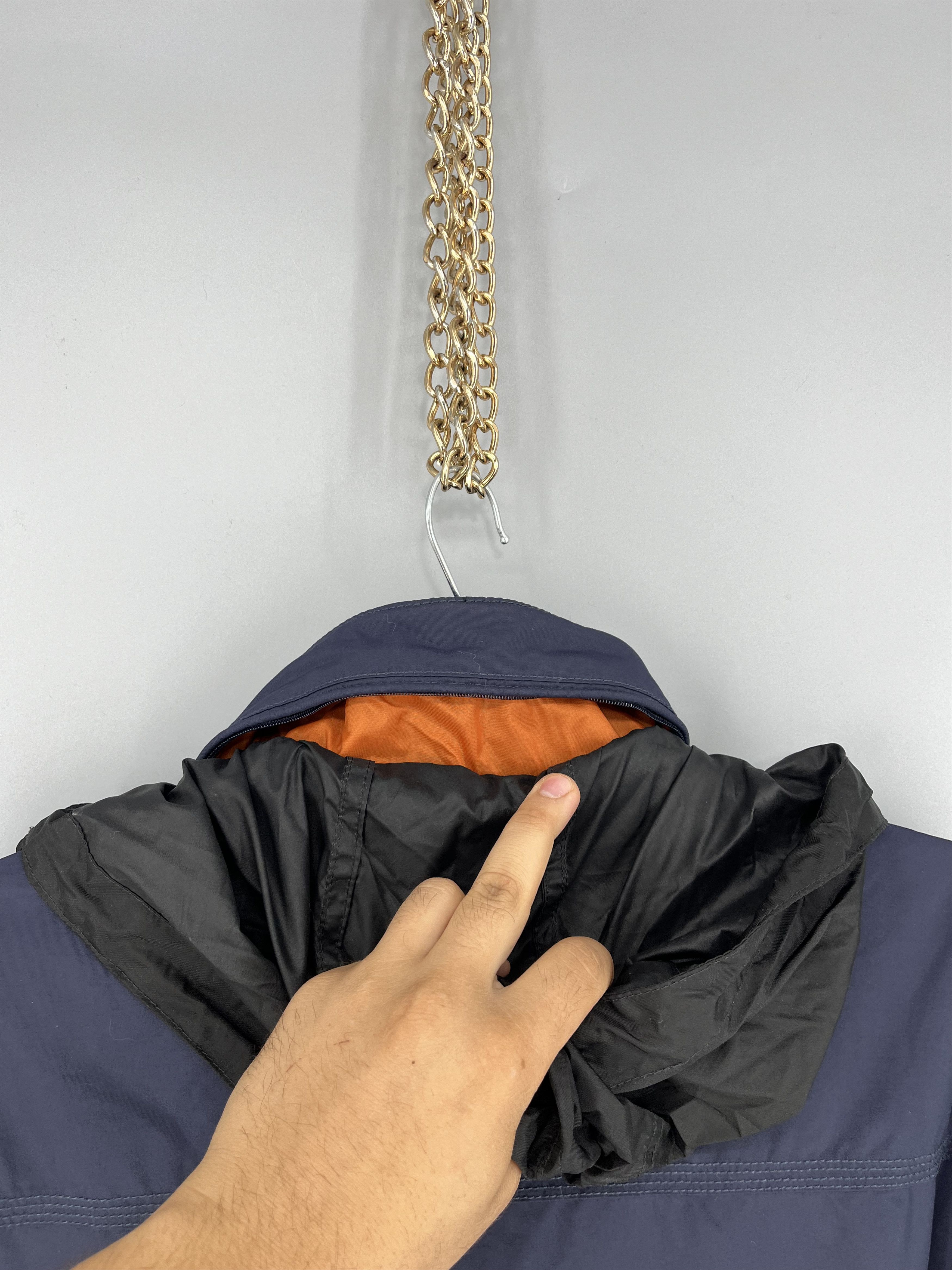 Napapijri Vintage NAPAPIJRI GEOGRAPHIC Embroiderd Logo Hooded Bomber Size US M / EU 48-50 / 2 - 11 Thumbnail