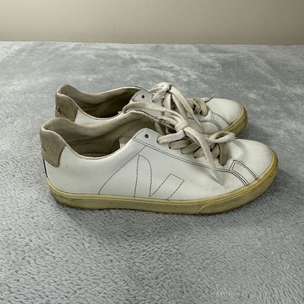 Veja Veja White Leather Sneakers Size 6 US Size US 6 / IT 36 - 8 Thumbnail