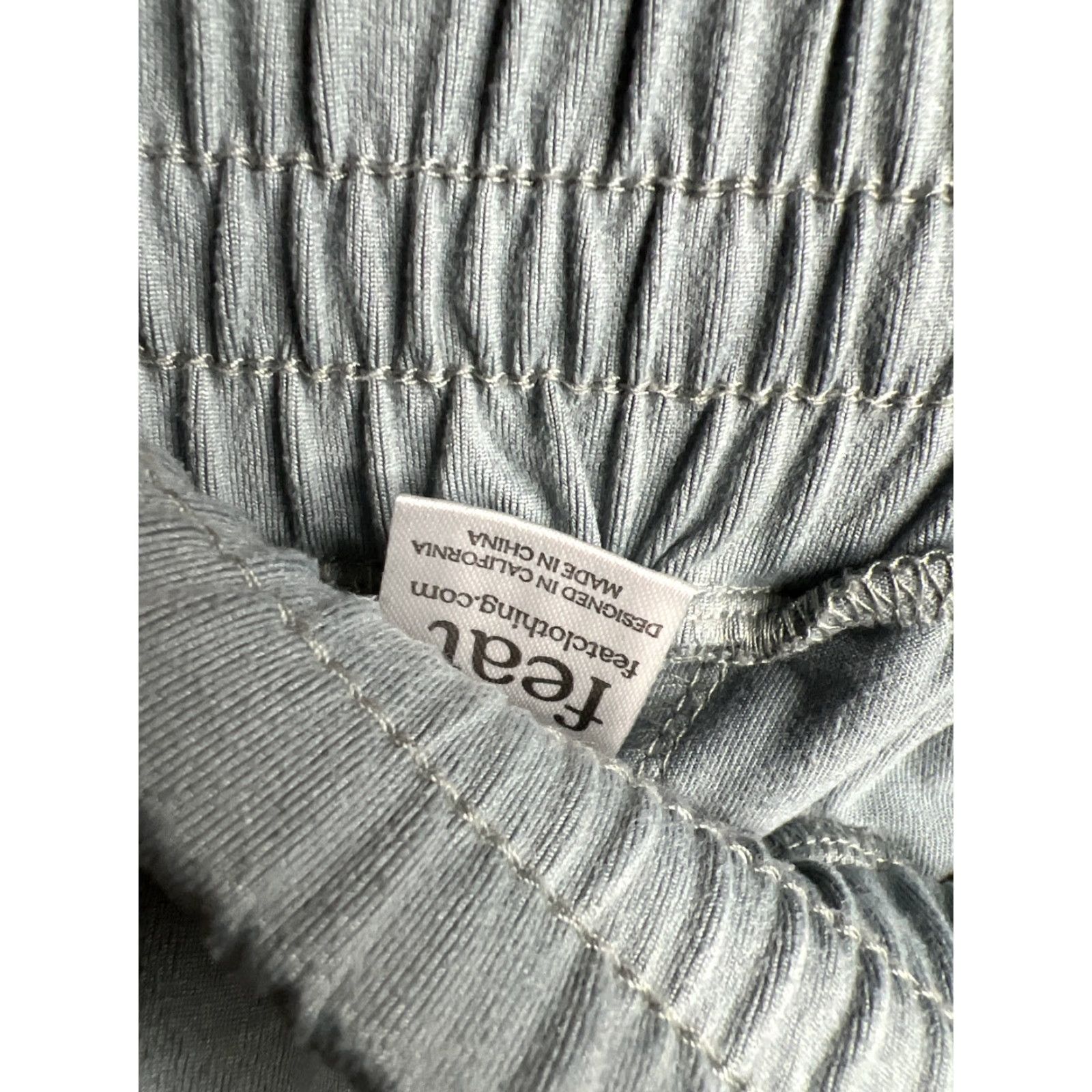 Vintage Feat Pants Men’s Blue Sweatpants Joggers Move Performance Pant M Regular Drawstring Activewear Size US 31 - 4 Thumbnail