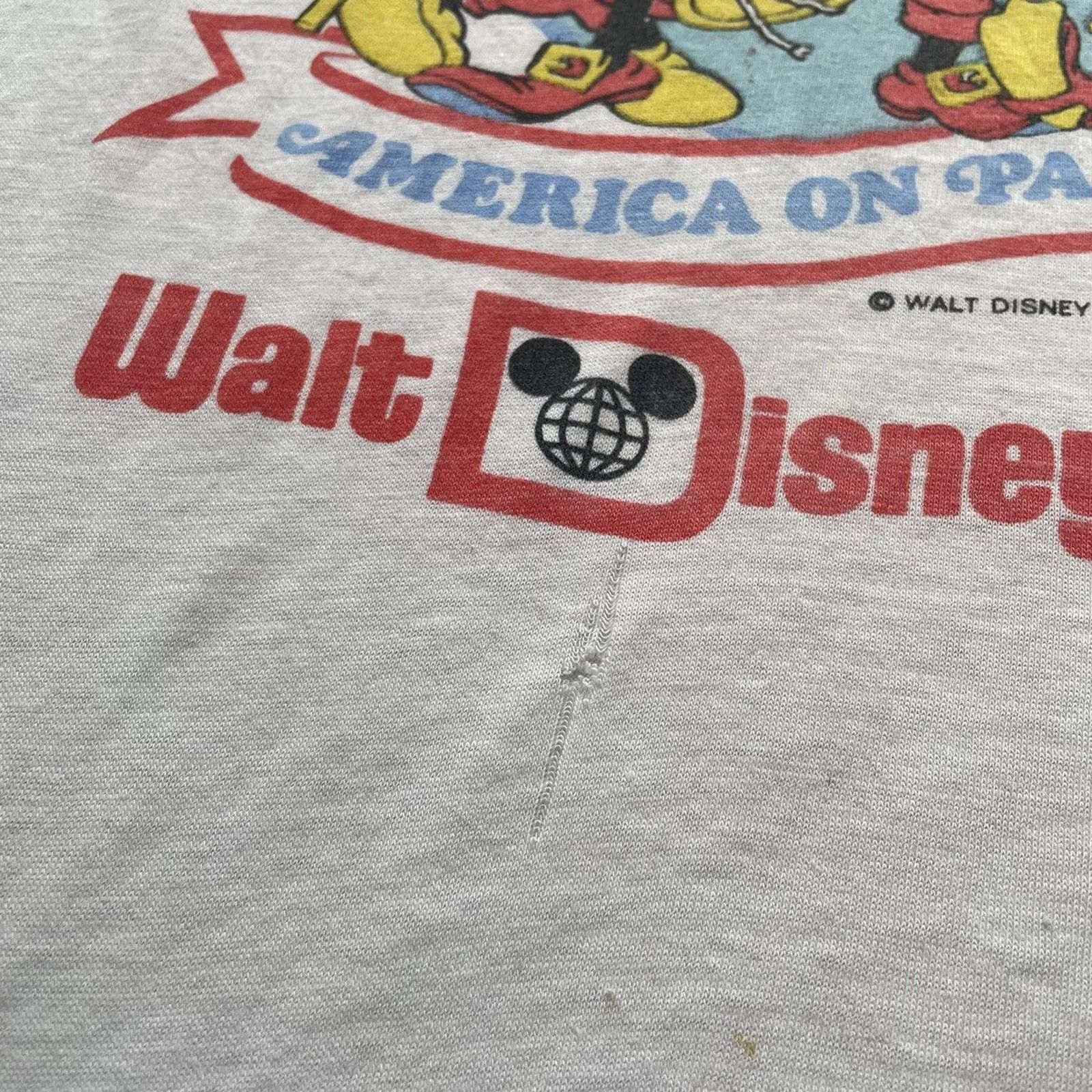 Disney Vintage 80s Mickey Mouse Disney America Parade T Shirt XS Size US XS / EU 42 / 0 - 5 Thumbnail