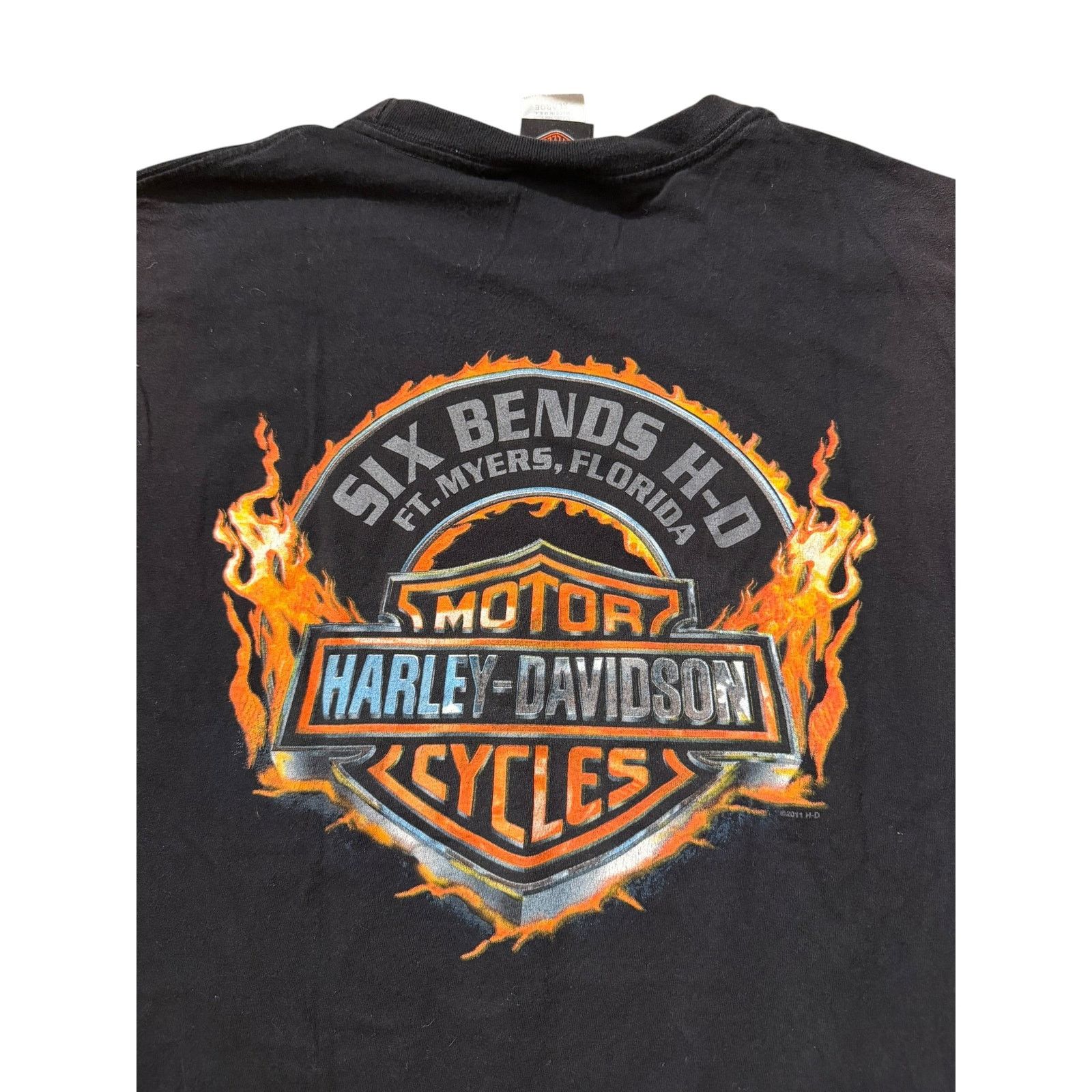 Vintage Vintage HD Skull Flame Bar Shield Tee Six Bends FL Size US XL / EU 56 / 4 - 5 Thumbnail