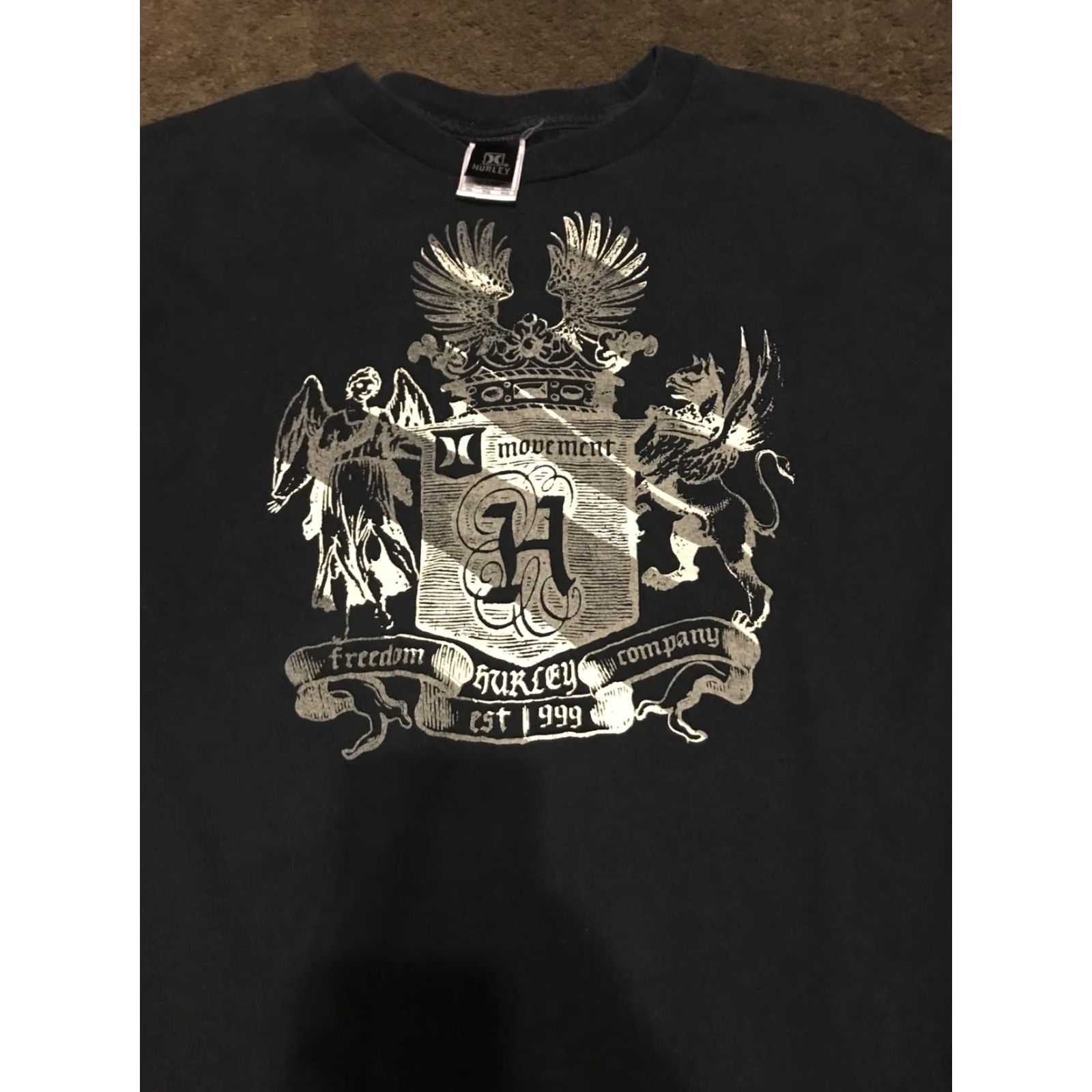Hurley VINTAGE Hurley T-Shirt Long Sleeve XL Navy Blue Grunge Y2K Men Shirts Adult XL Blue Grunge Vintage Womens/Mens Size US XL / EU 56 / 4 - 2 Thumbnail