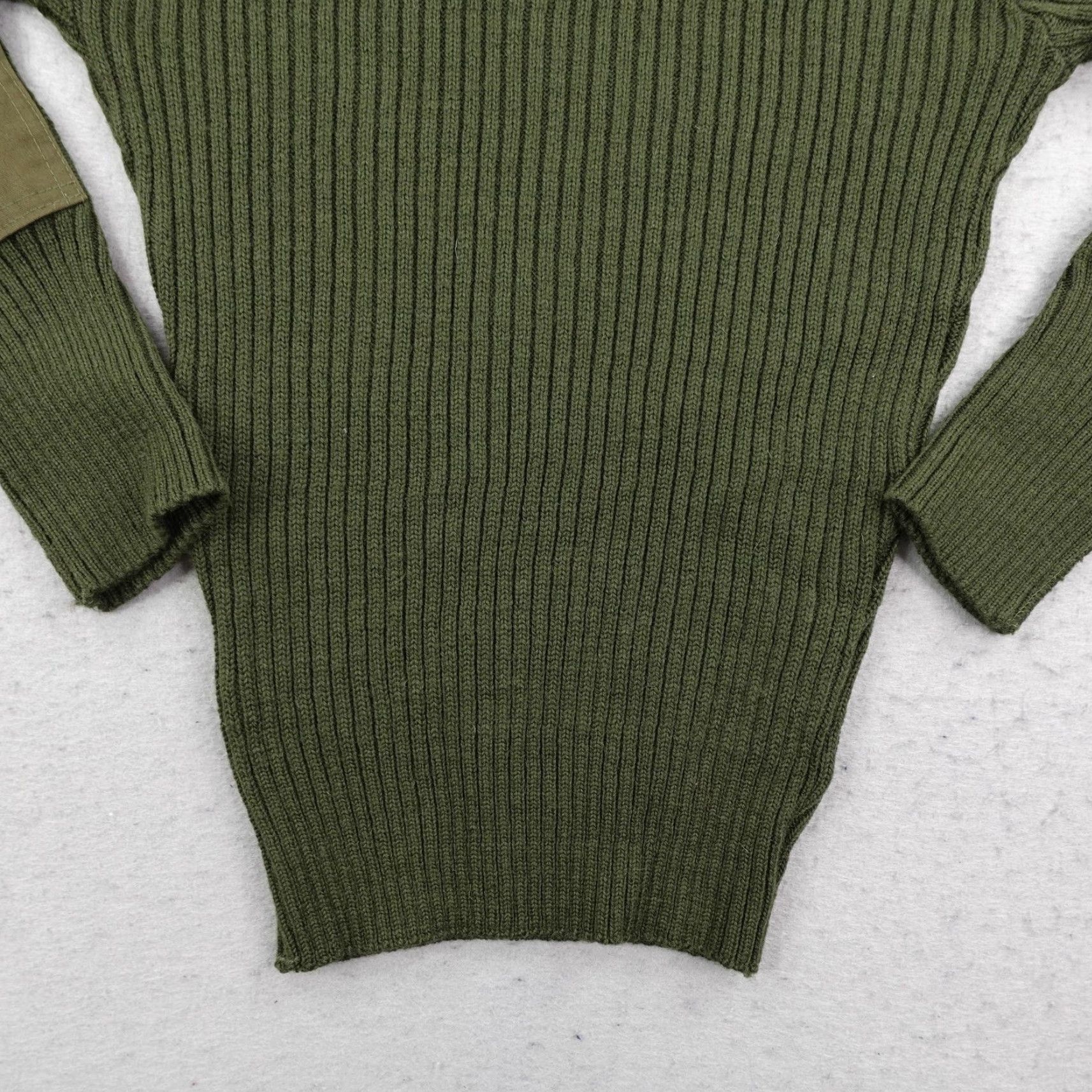 Commando VINTAGE Valor Collection DSCP Sweater Mens 42 Green Service Wool Commando Military Army Casual Workwear Slim Knit Crew Neck Long Sleeve Regular L Size Size US L / EU 52-54 / 3 - 3 Thumbnail
