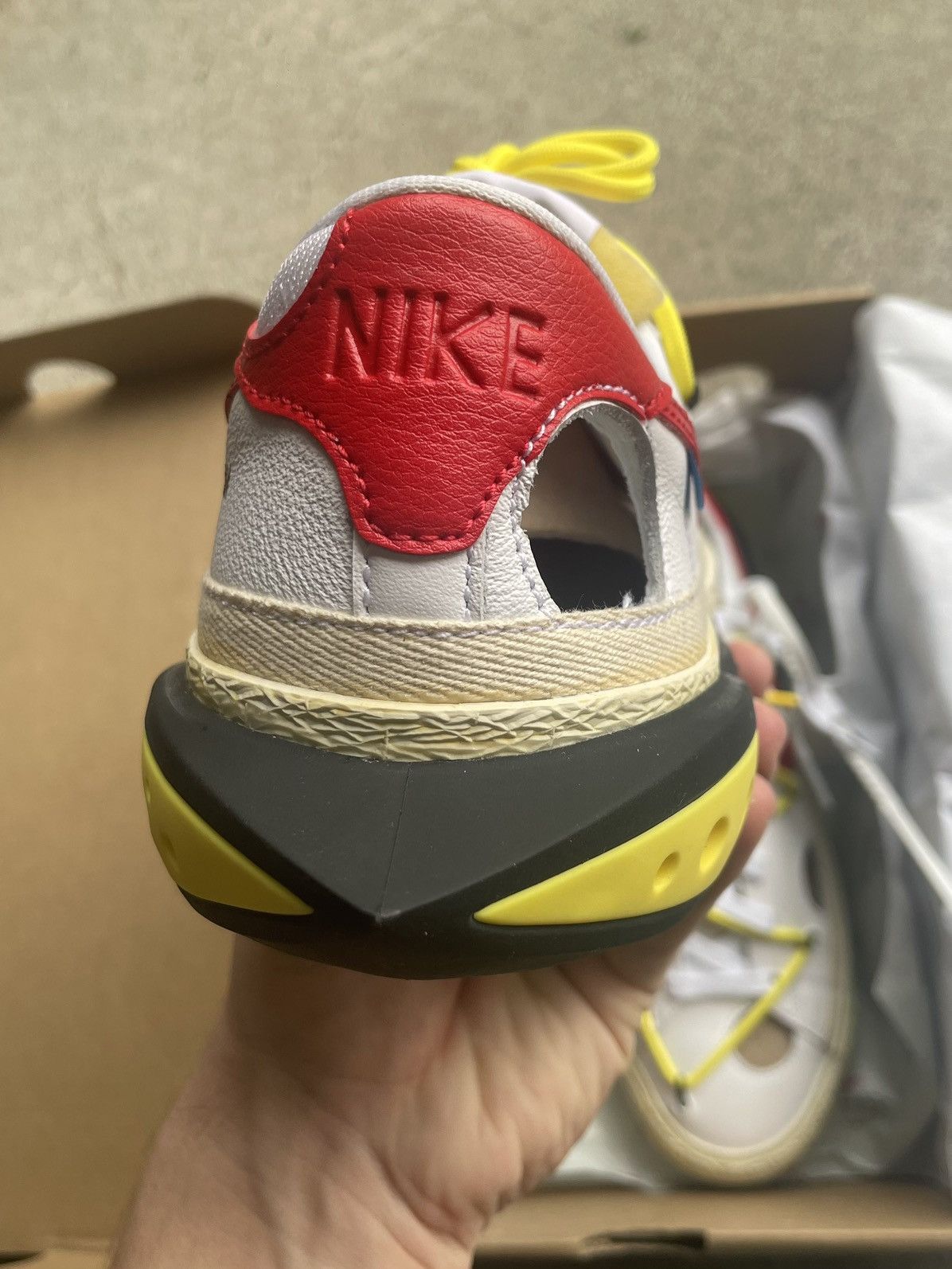 Nike × Off-White Off-White Nike Blaser Low Size US 10.5 / EU 43-44 - 4 Thumbnail