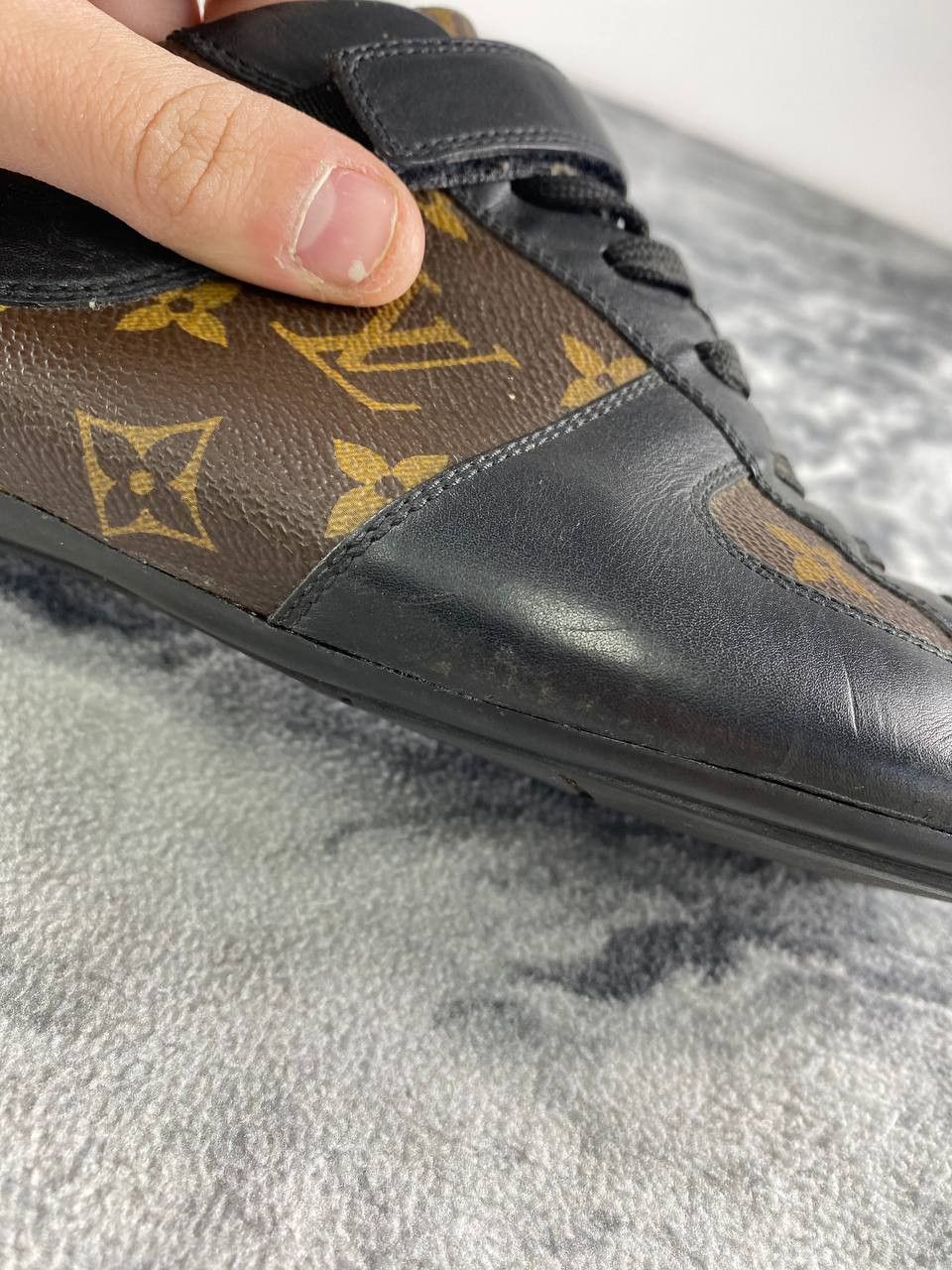 Louis Vuitton Louis Vuitton Globe Trotter Monogram Leather Sneakers Size US 9.5 / EU 42-43 - 8 Thumbnail