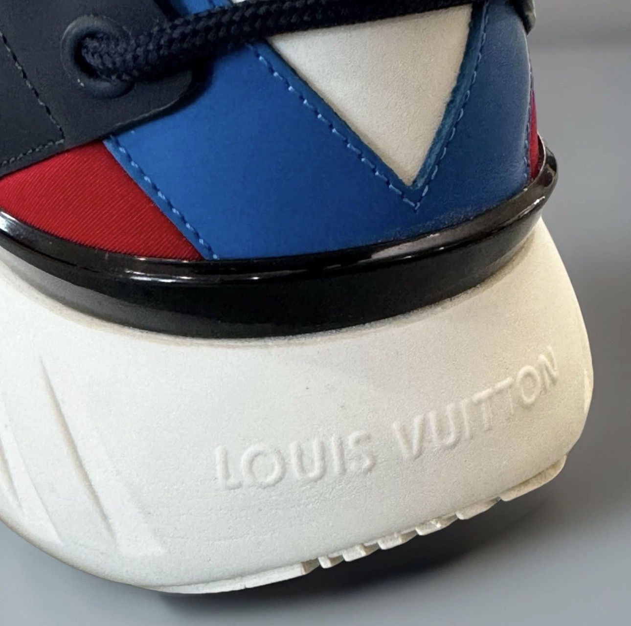 Louis Vuitton Louis Vuitton America’s Cup ‘17 Sneaker Navy Red White US 13 Size US 12 / EU 45 - 6 Thumbnail