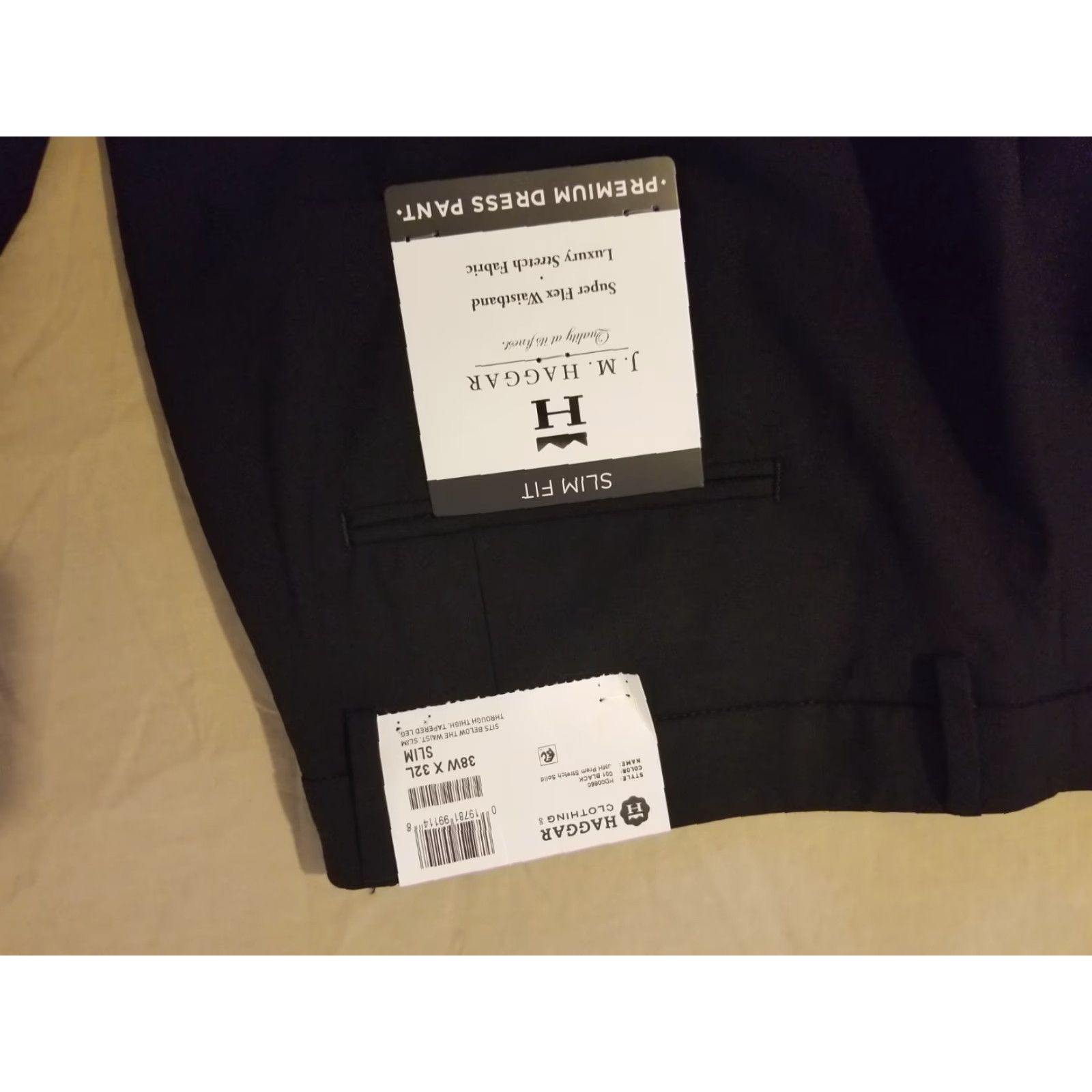 Haggar Haggar Pants Mens Dress Pants 38x32 Black Flat Front Poly 38 Inseam Straight Leg Slit/Slash Pocket Regular Size Department Men Size US 38 / EU 54 - 2 Thumbnail